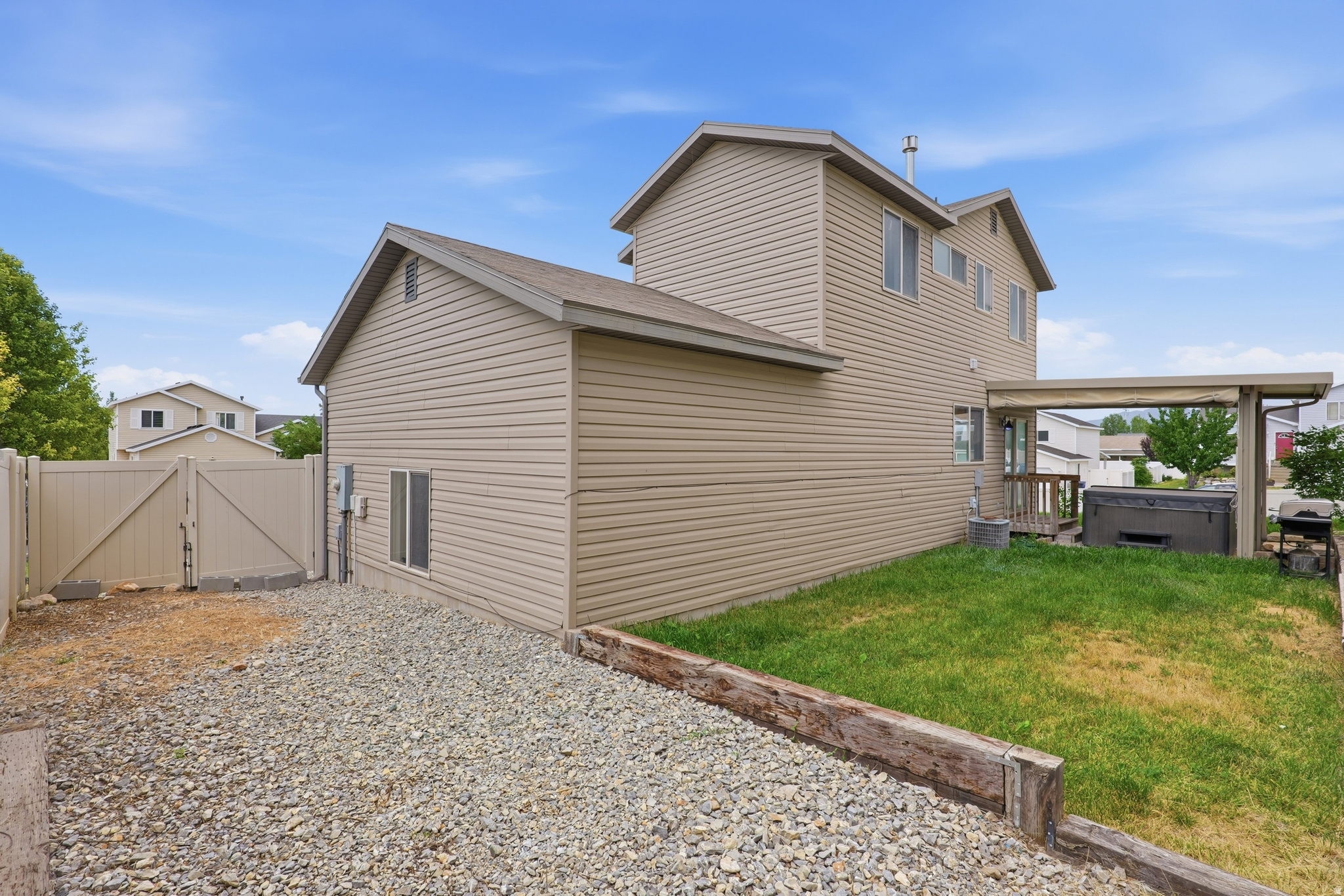 HIGHLAND - Residential