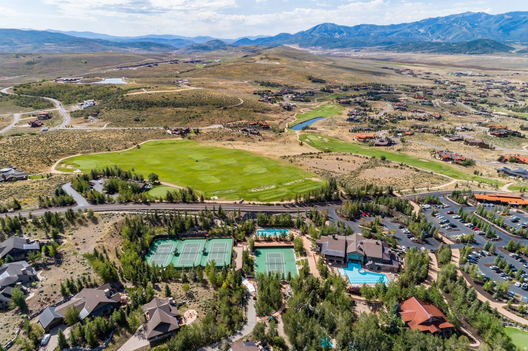 PINNACLE PORTFOLIO - Land