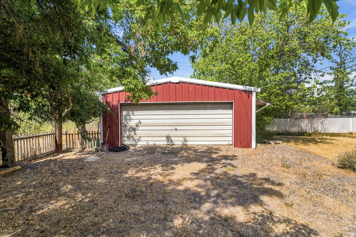 YOUNG PROPERTY - Residential