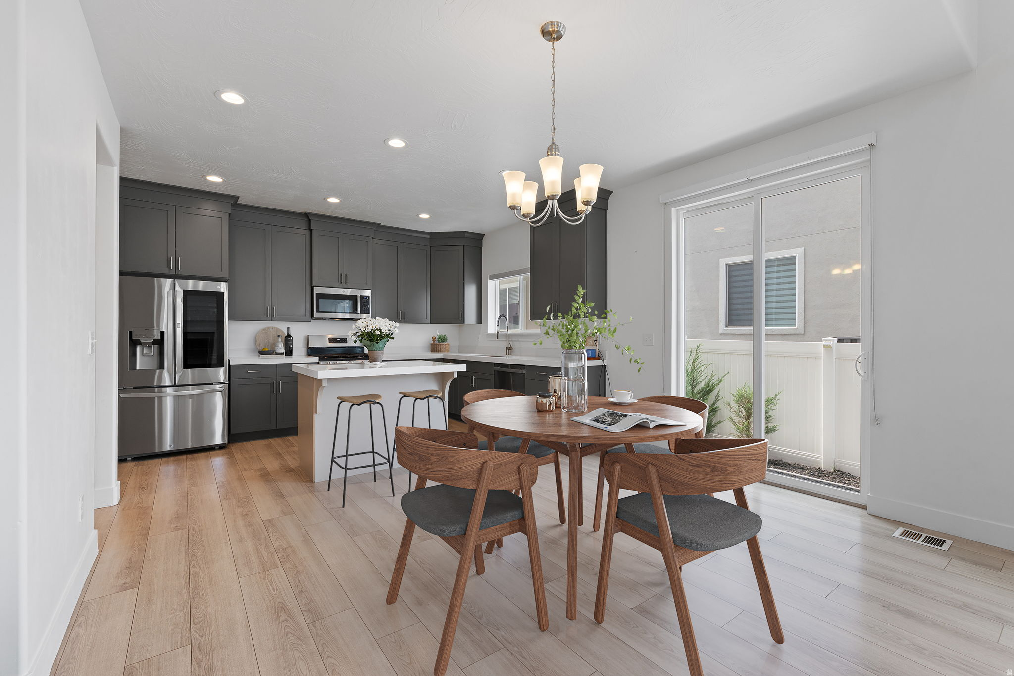 SILVERLAKE - Residential