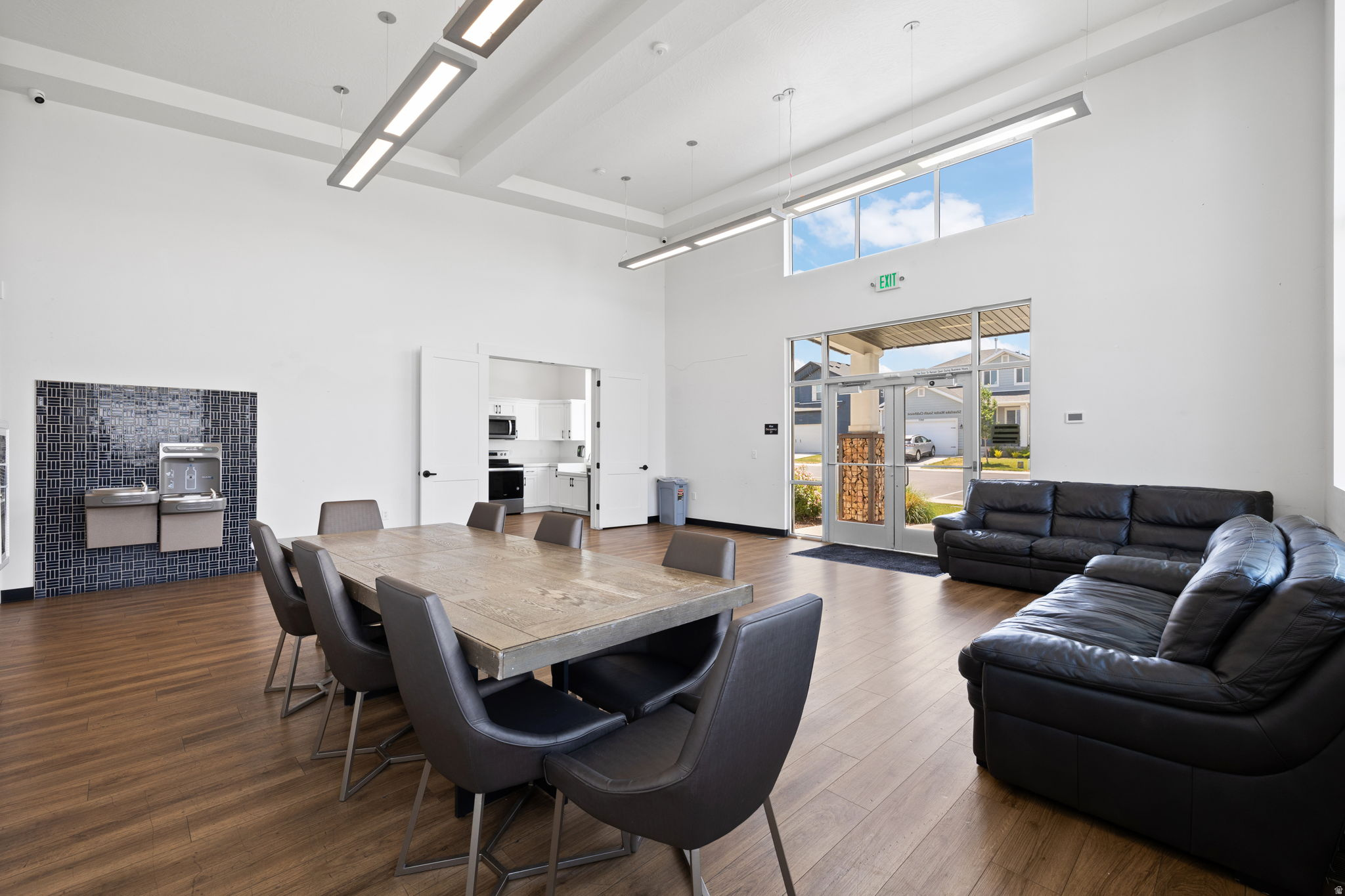 SILVERLAKE - Residential