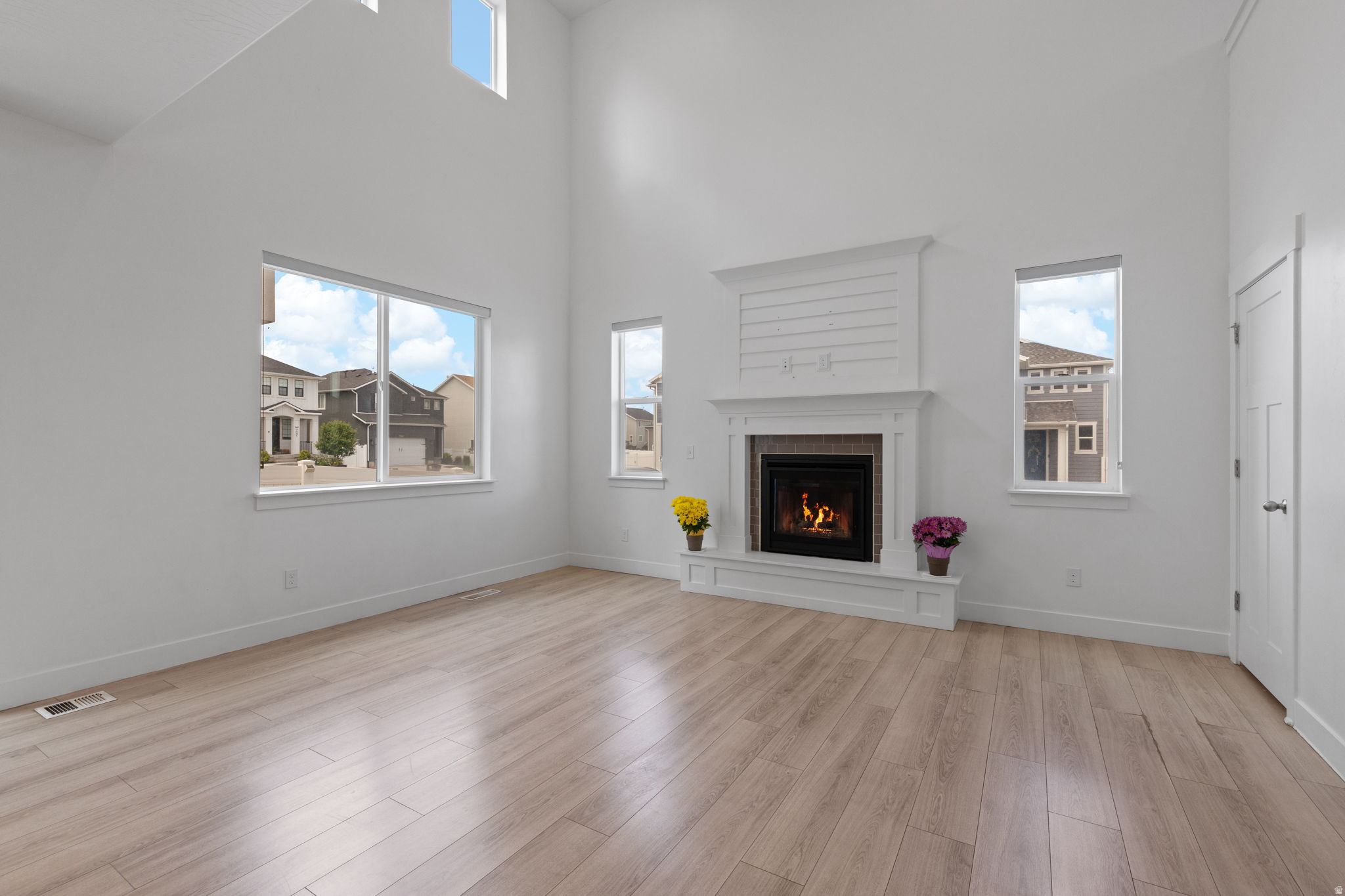 SILVERLAKE - Residential