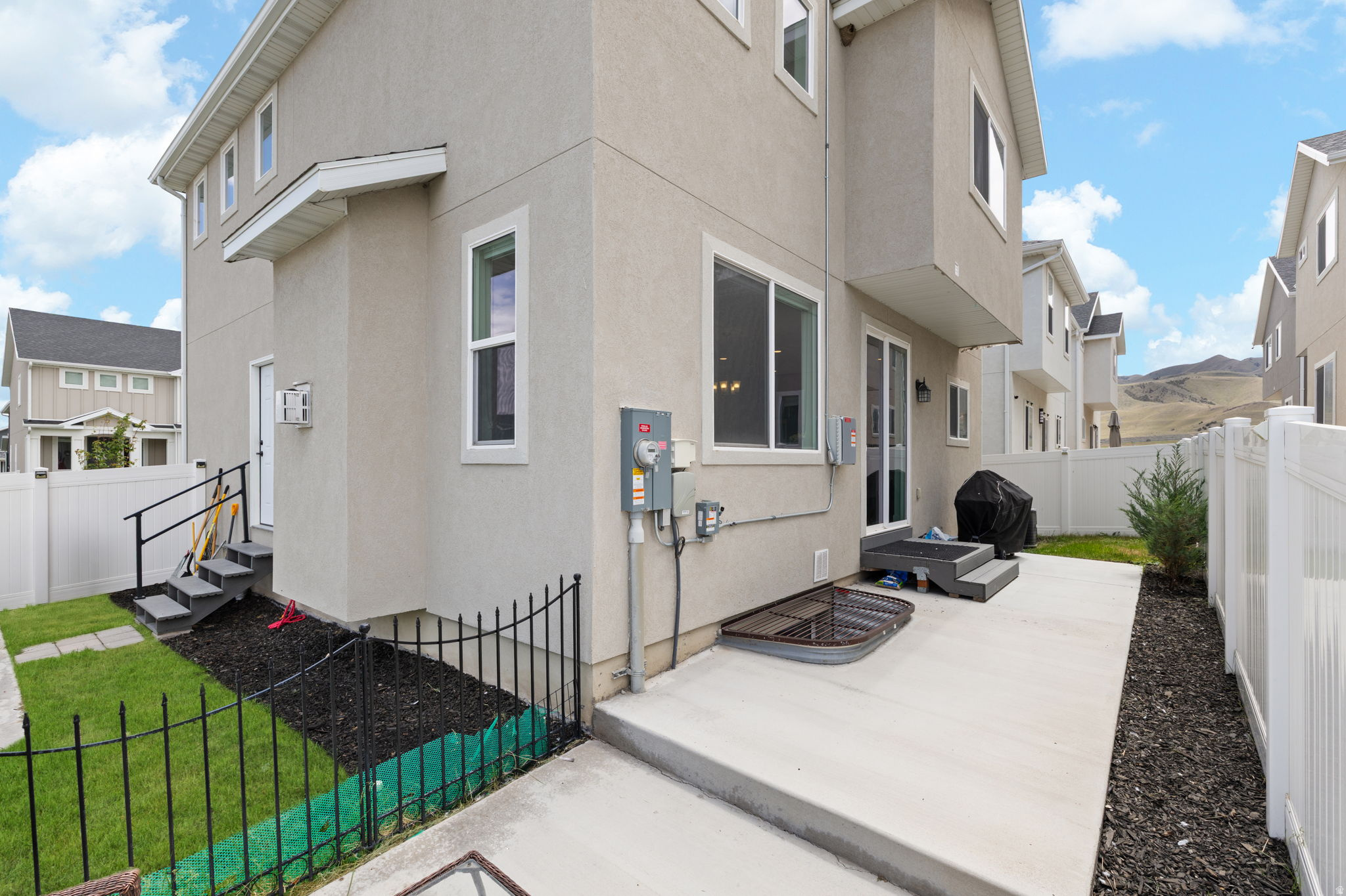 SILVERLAKE - Residential