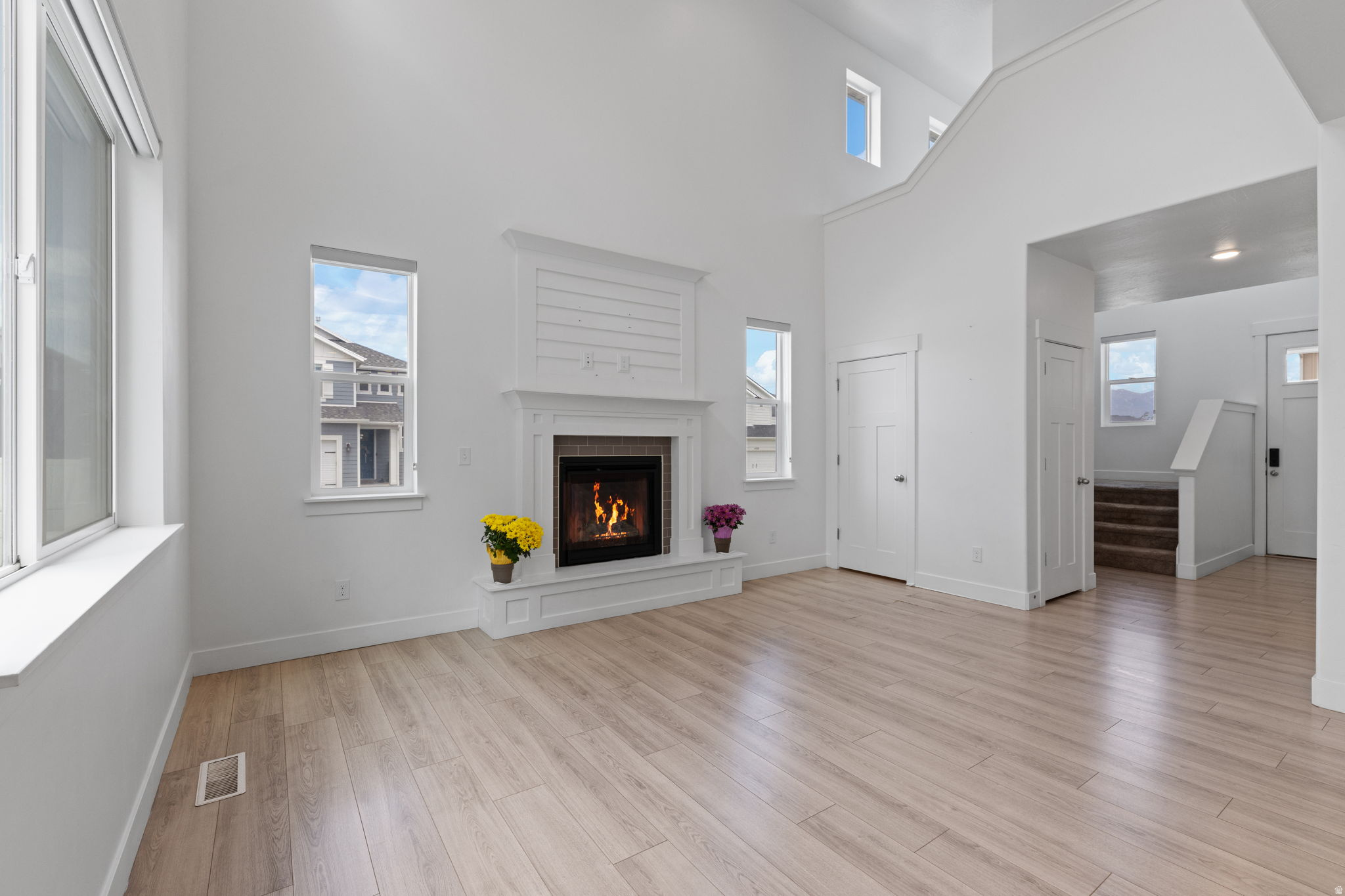SILVERLAKE - Residential