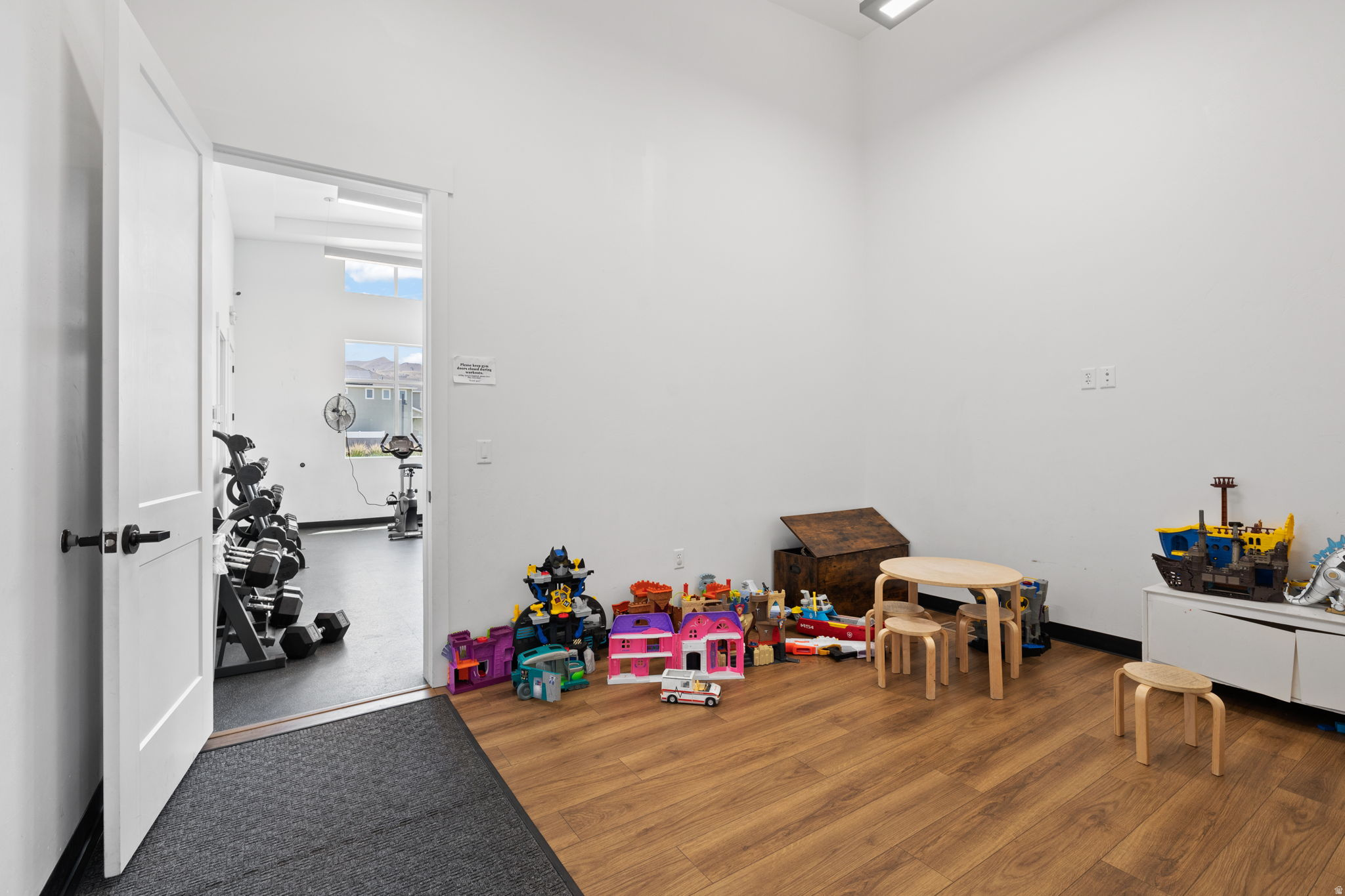 SILVERLAKE - Residential