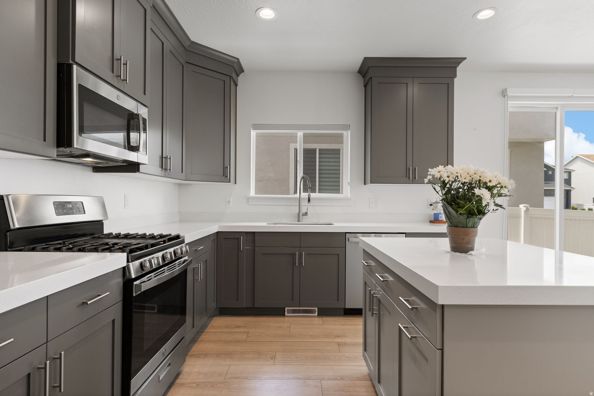 SILVERLAKE - Residential