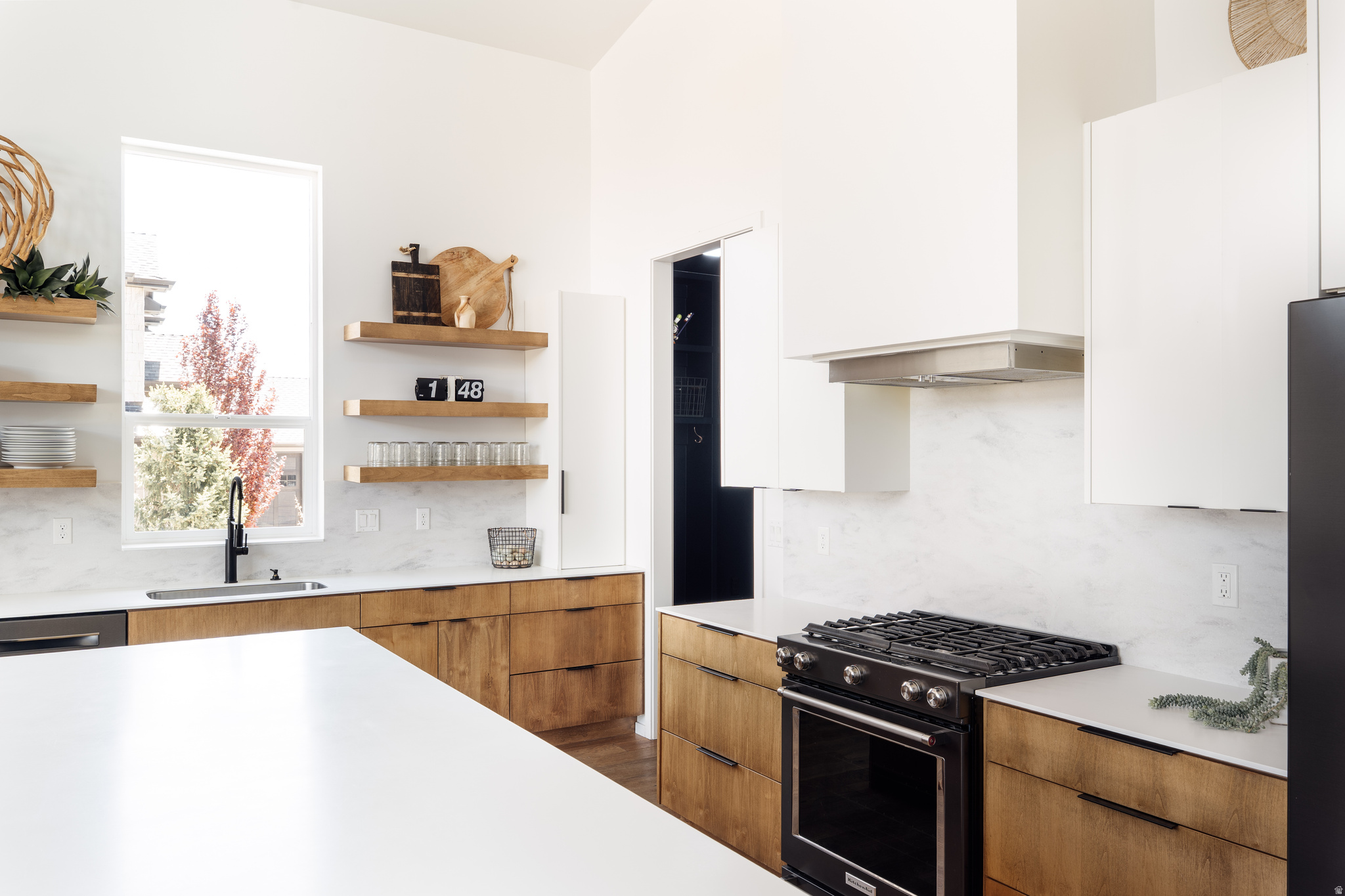 QUAIL VIEW - Residential