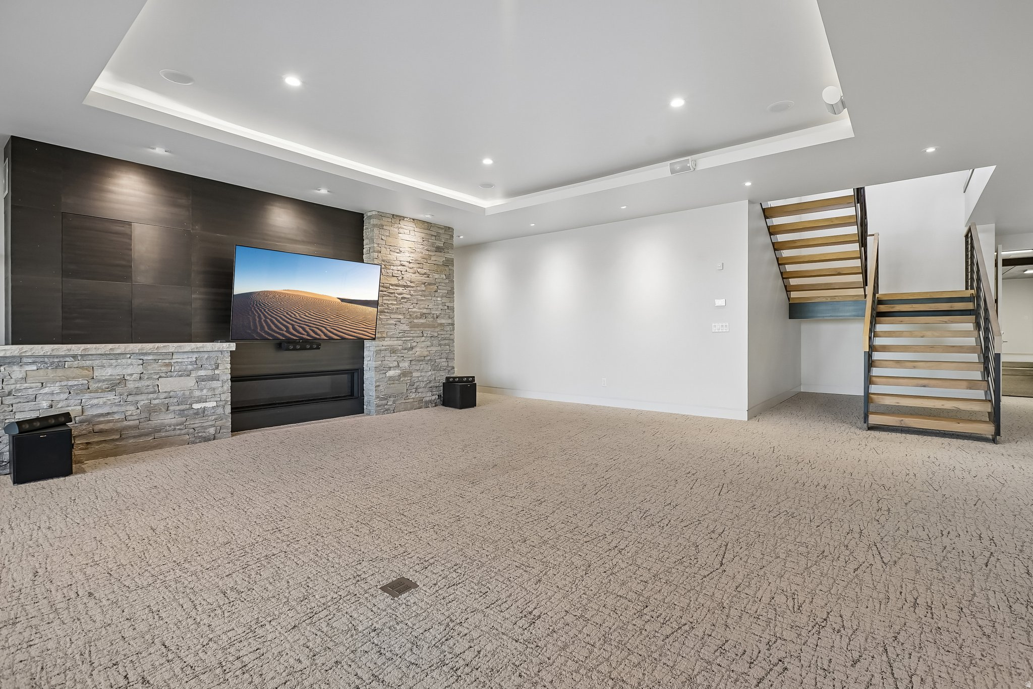 TUHAYE - Residential