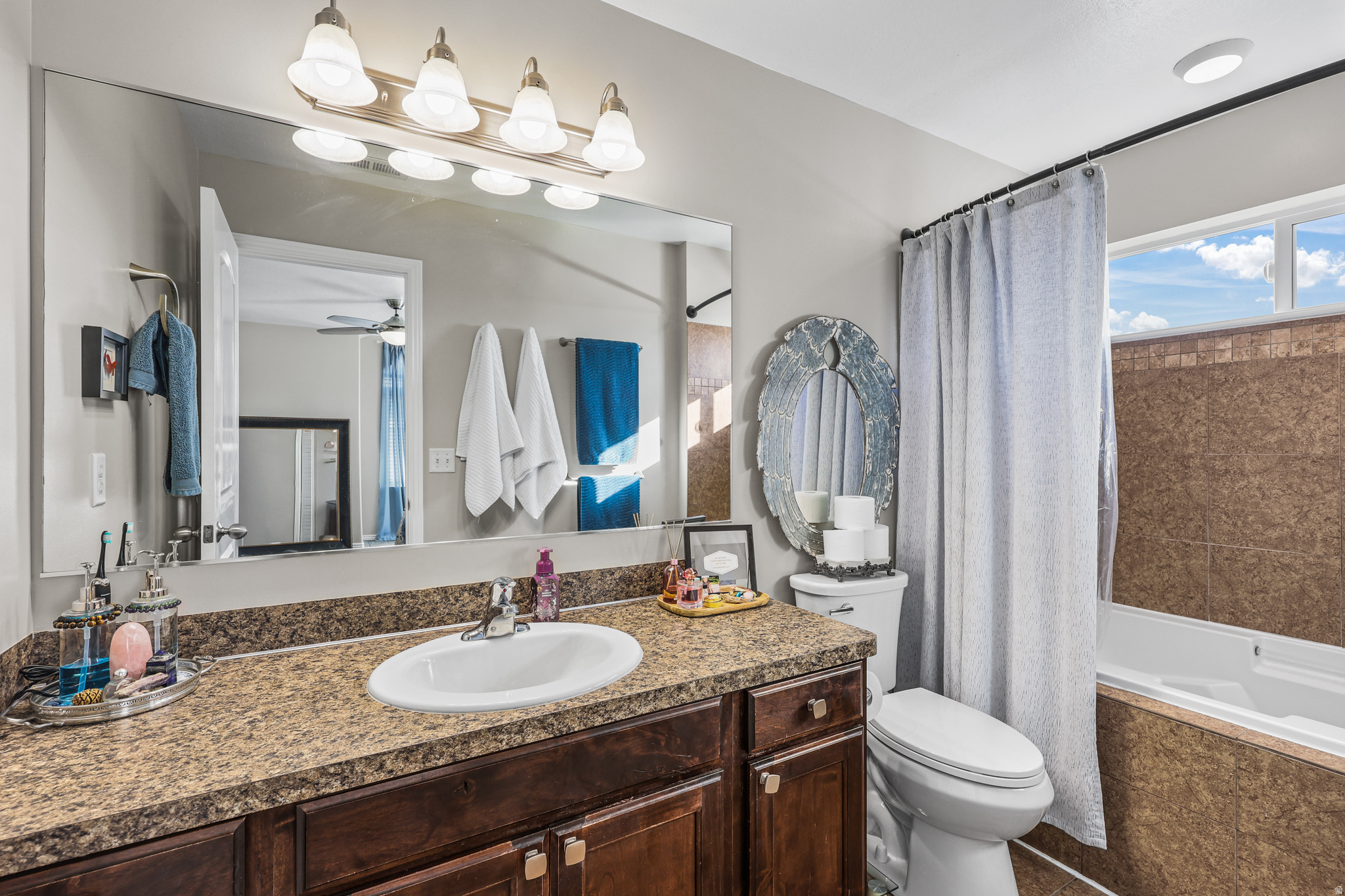 QUAIL HOLLOW SUBDIVISION - Residential