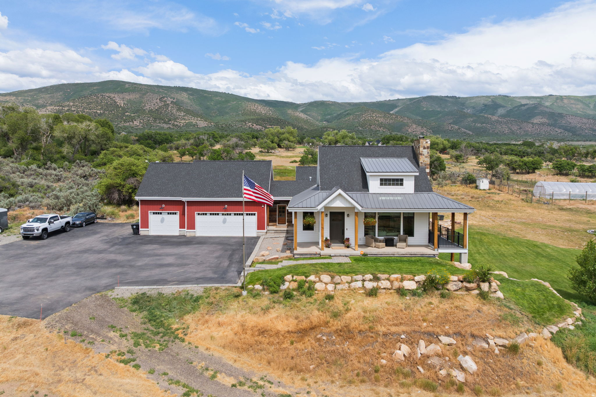 DRAPER VIEW - Residential