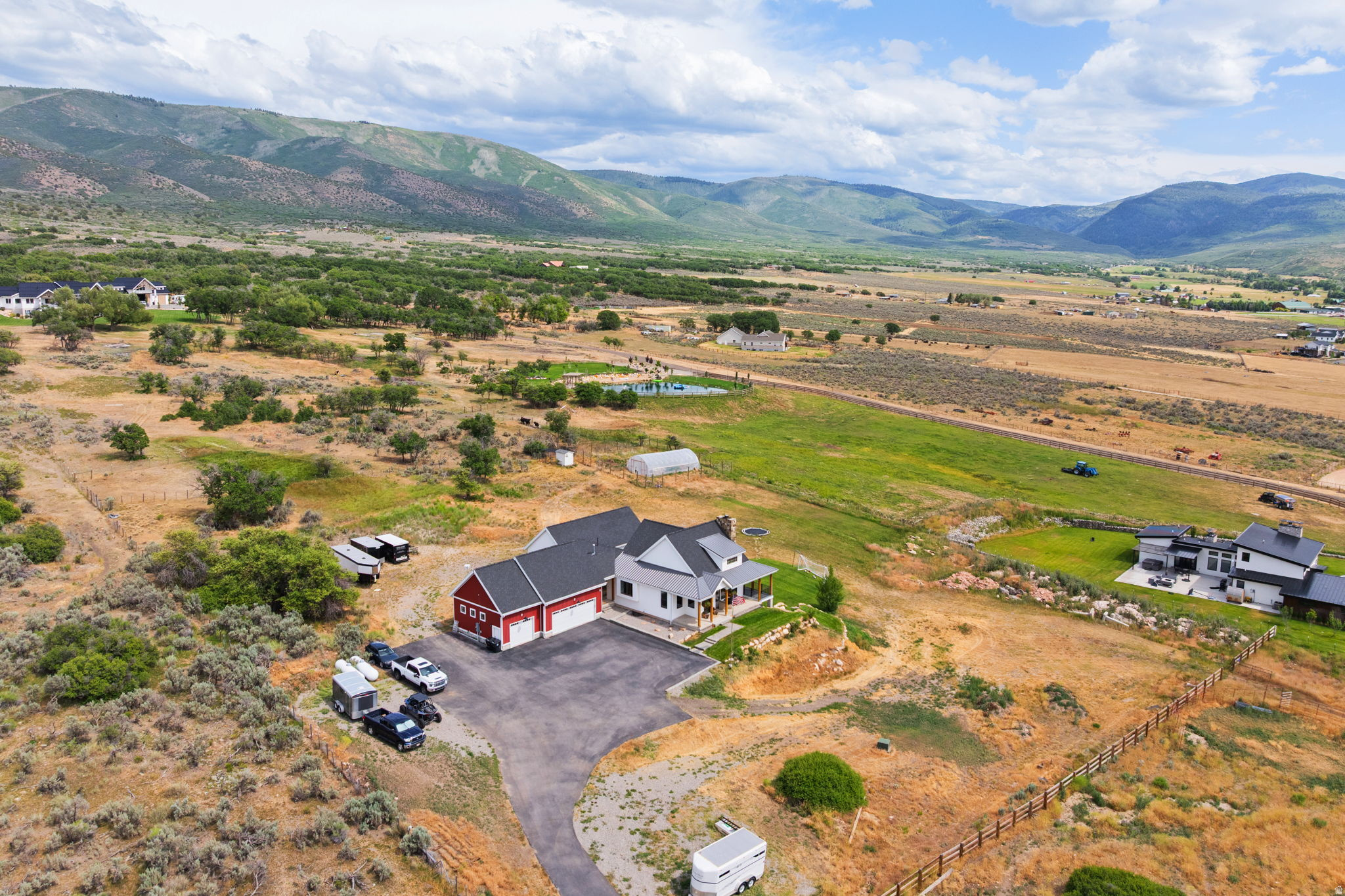 DRAPER VIEW - Residential