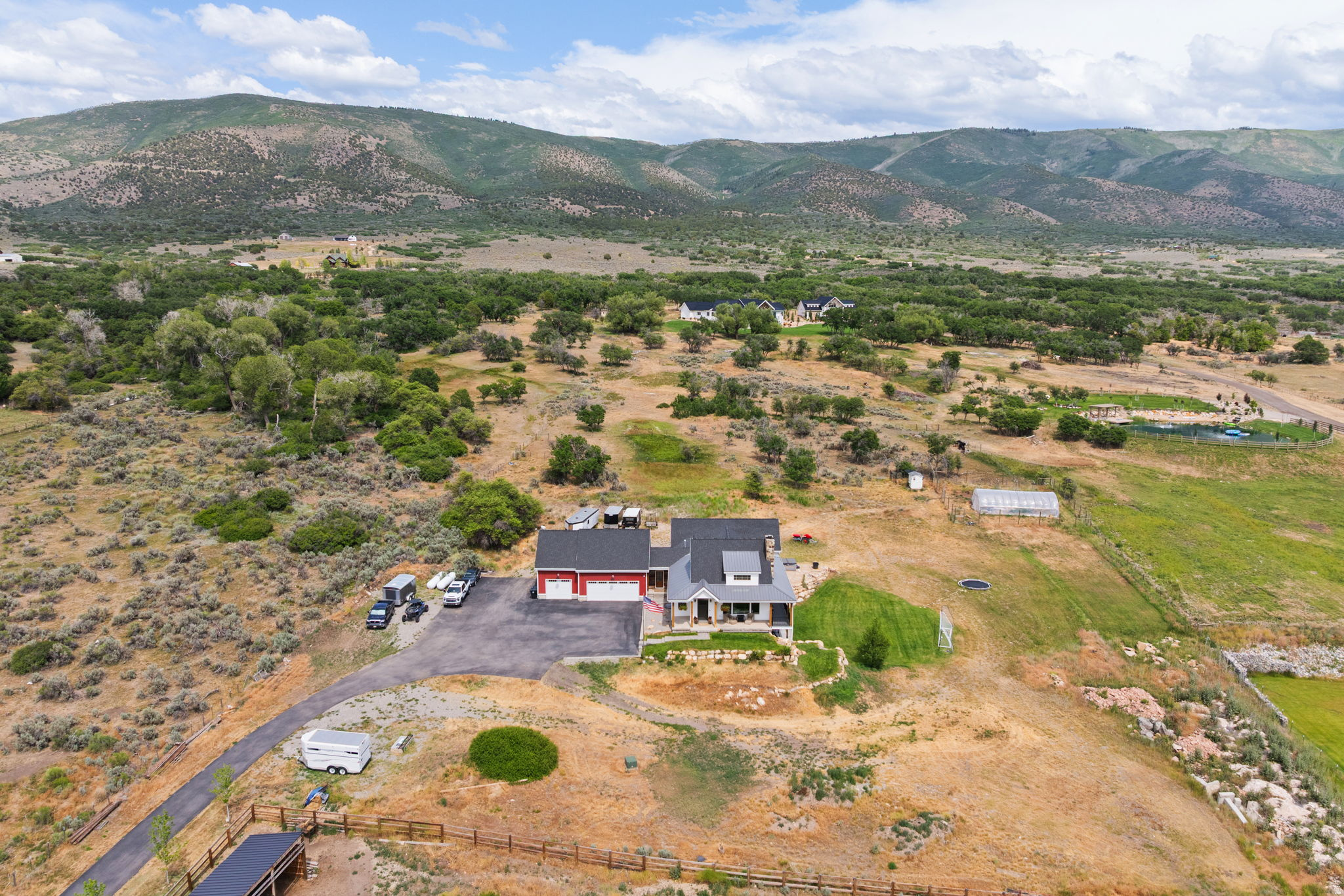 DRAPER VIEW - Residential