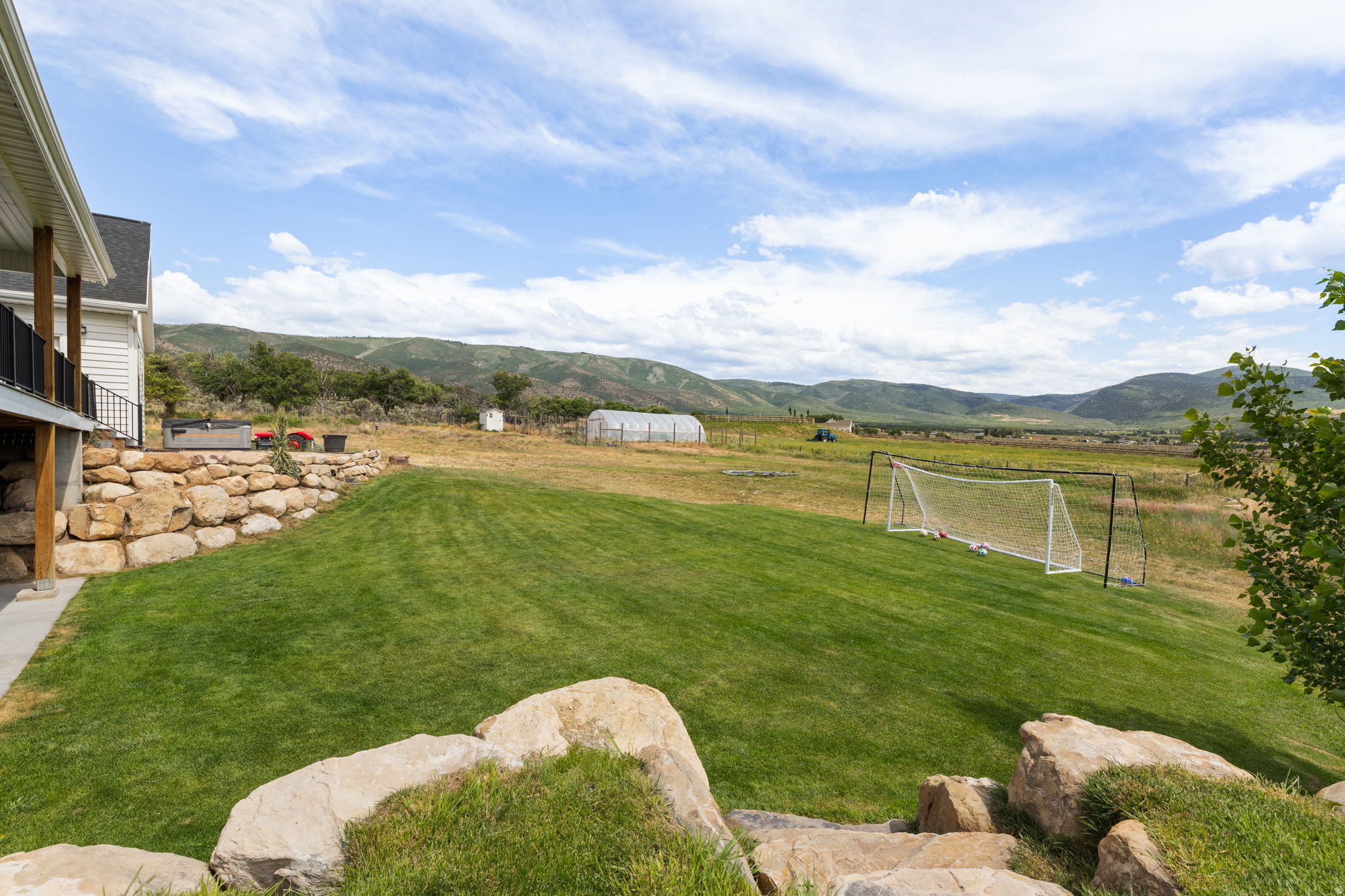 DRAPER VIEW - Residential