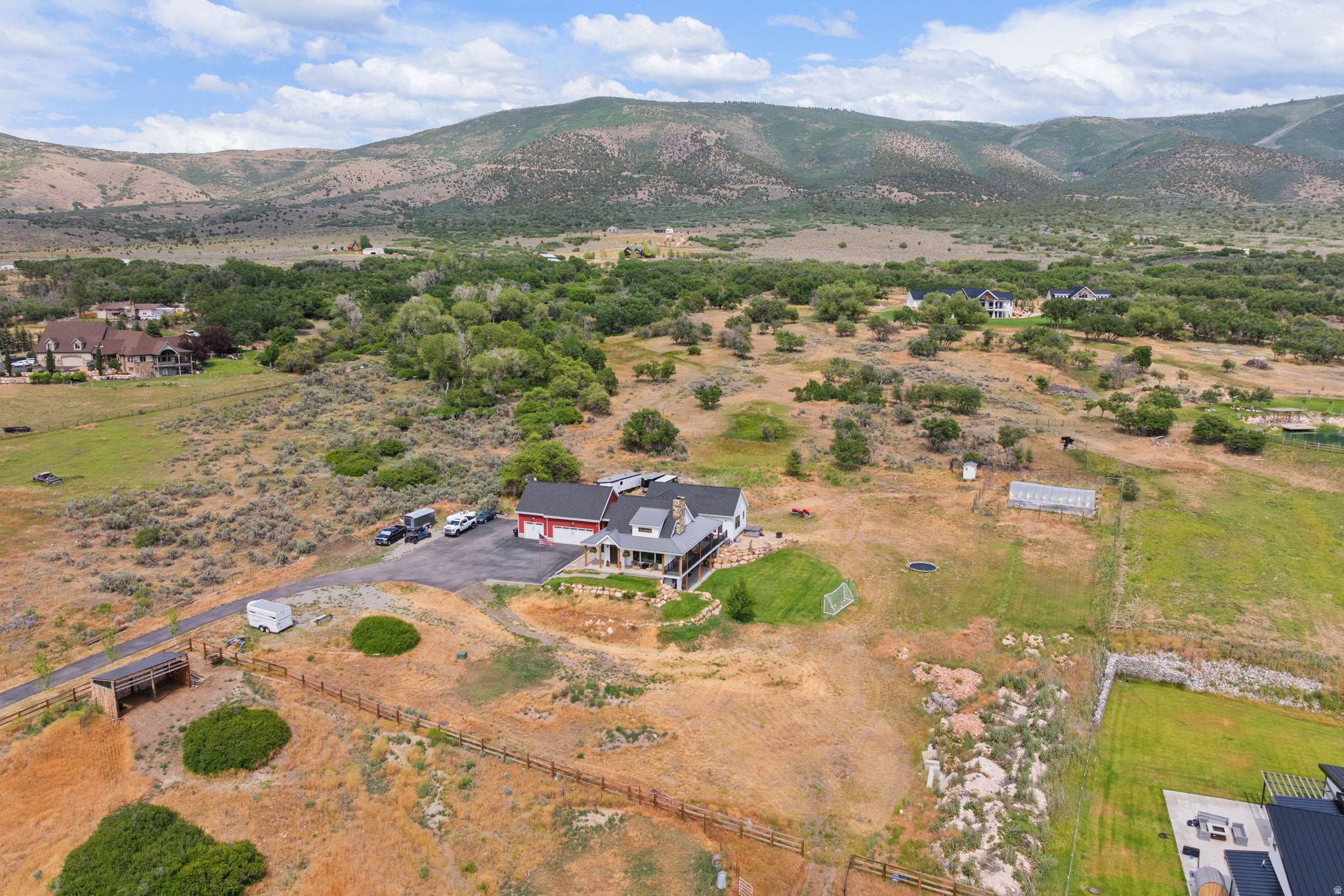DRAPER VIEW - Residential
