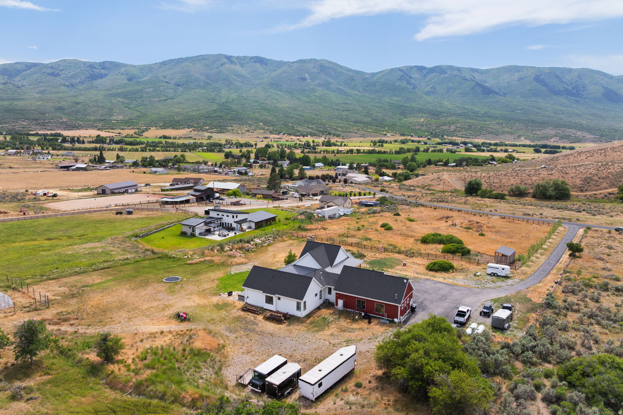 DRAPER VIEW - Residential