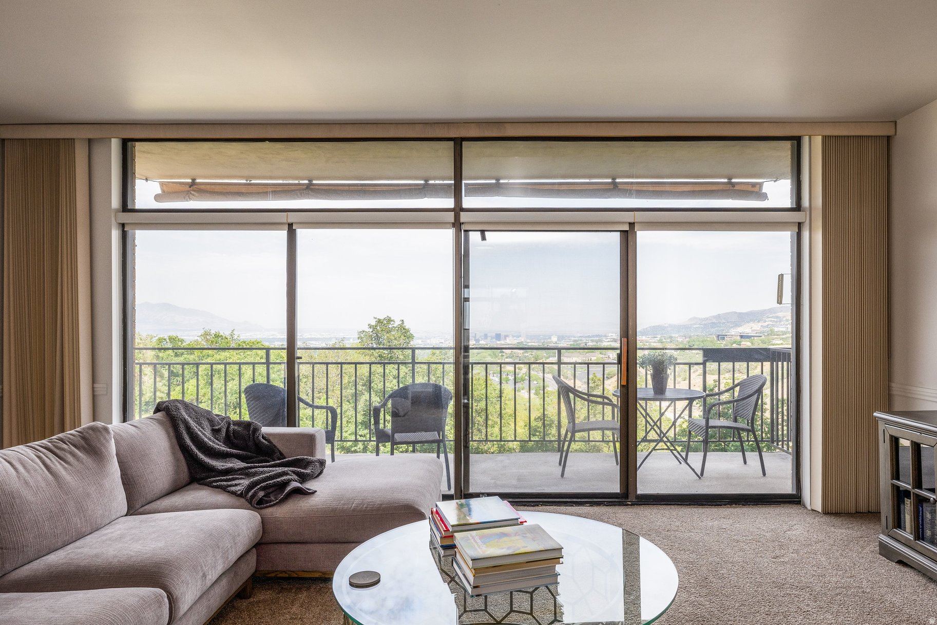 DONNER TOWER - Residential