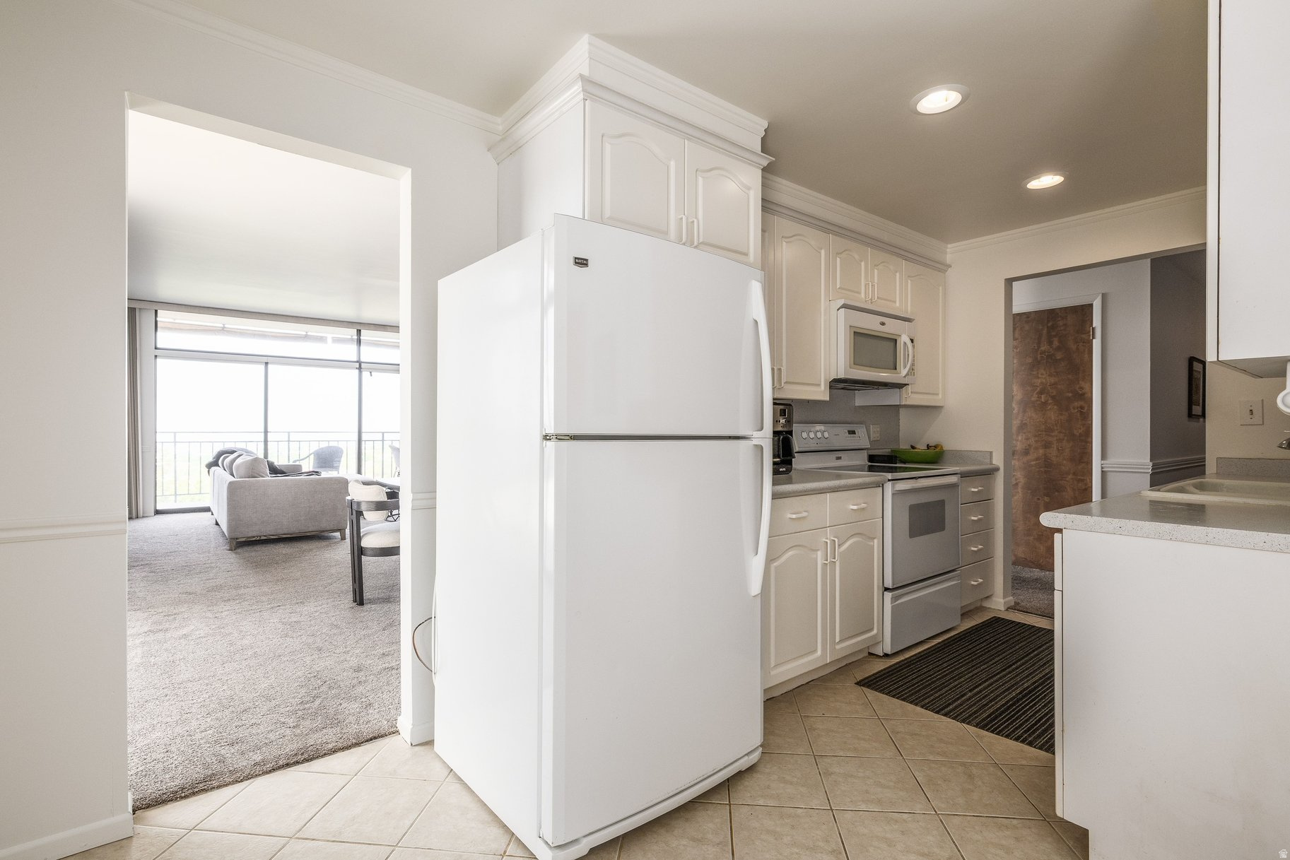 DONNER TOWER - Residential
