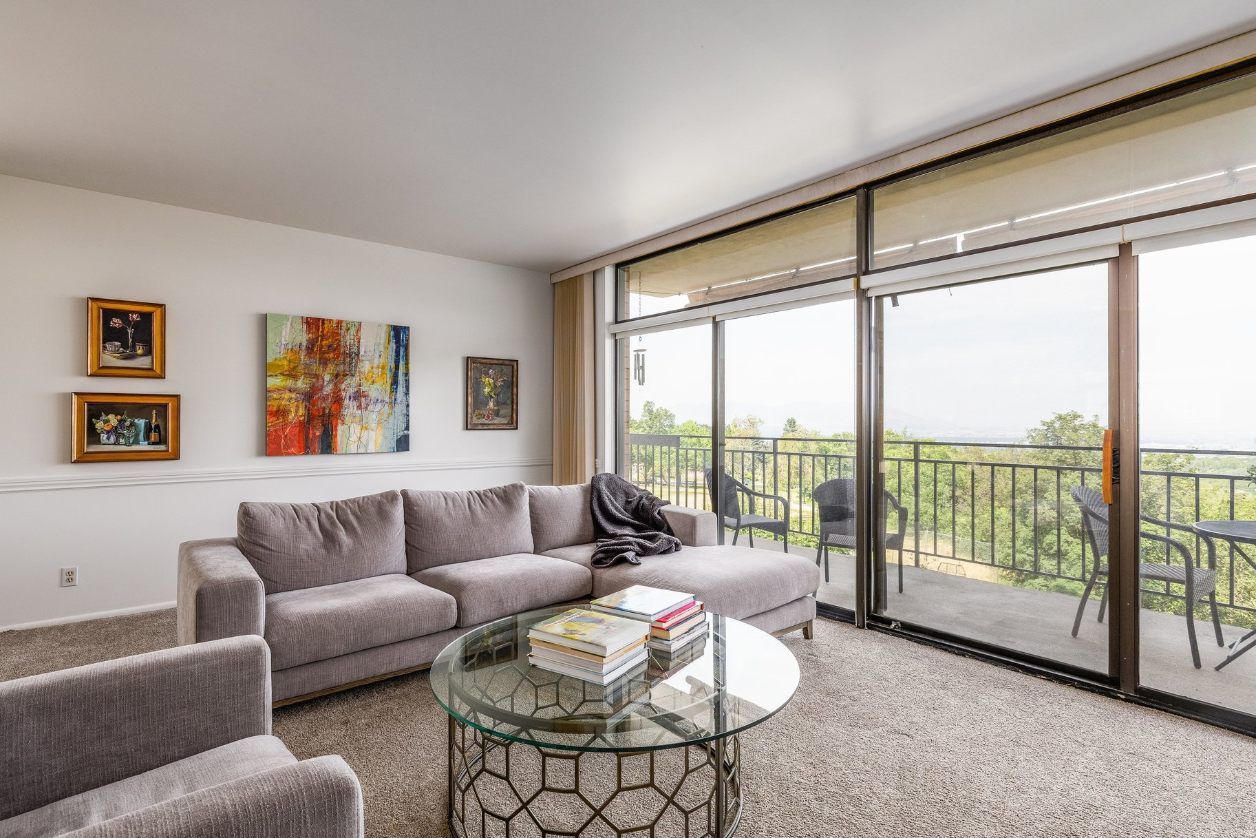 DONNER TOWER - Residential