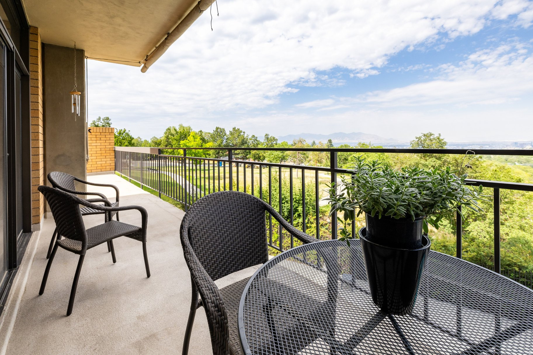 DONNER TOWER - Residential