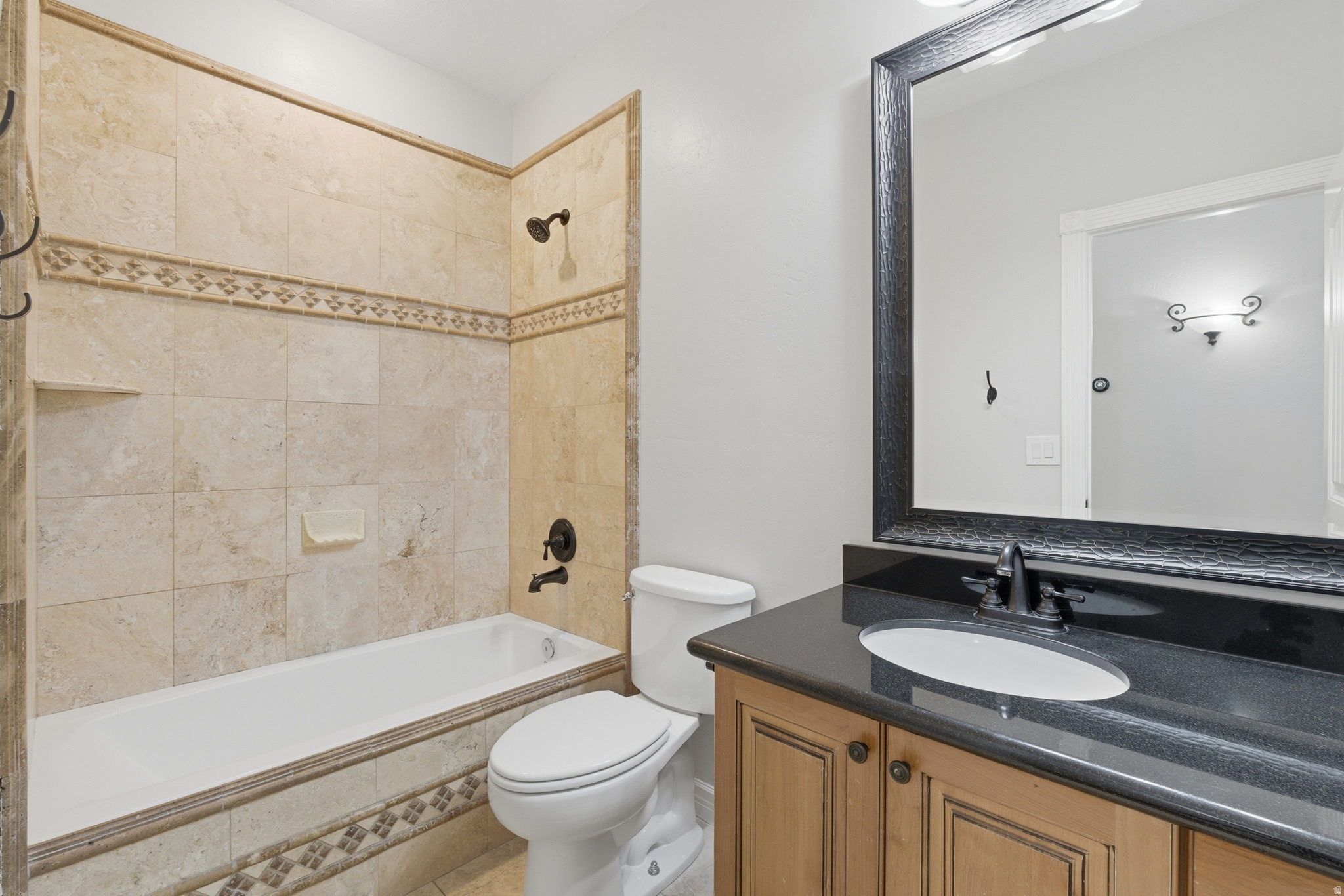 HERITAGE PLACE - Residential