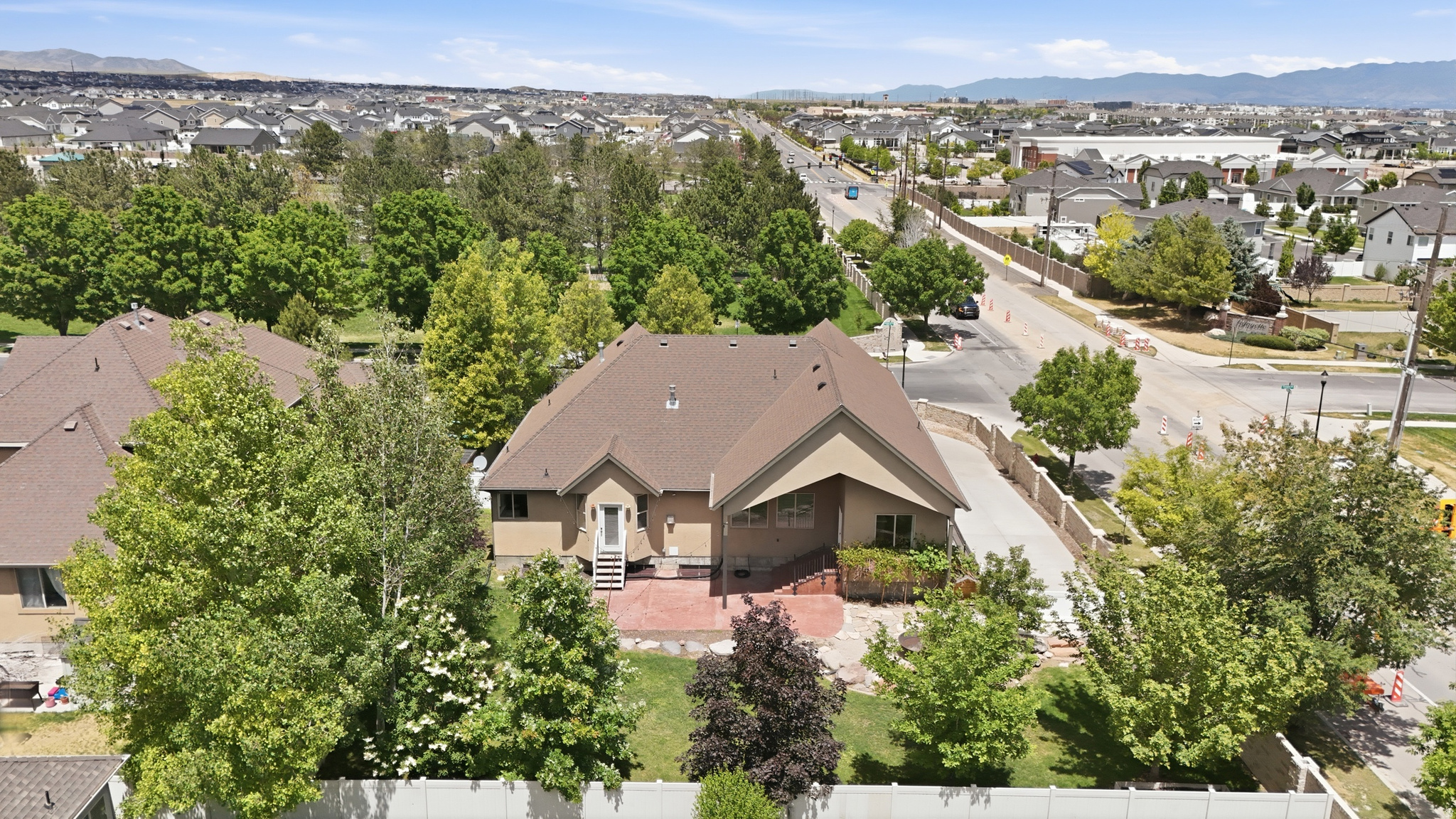 HERITAGE PLACE - Residential