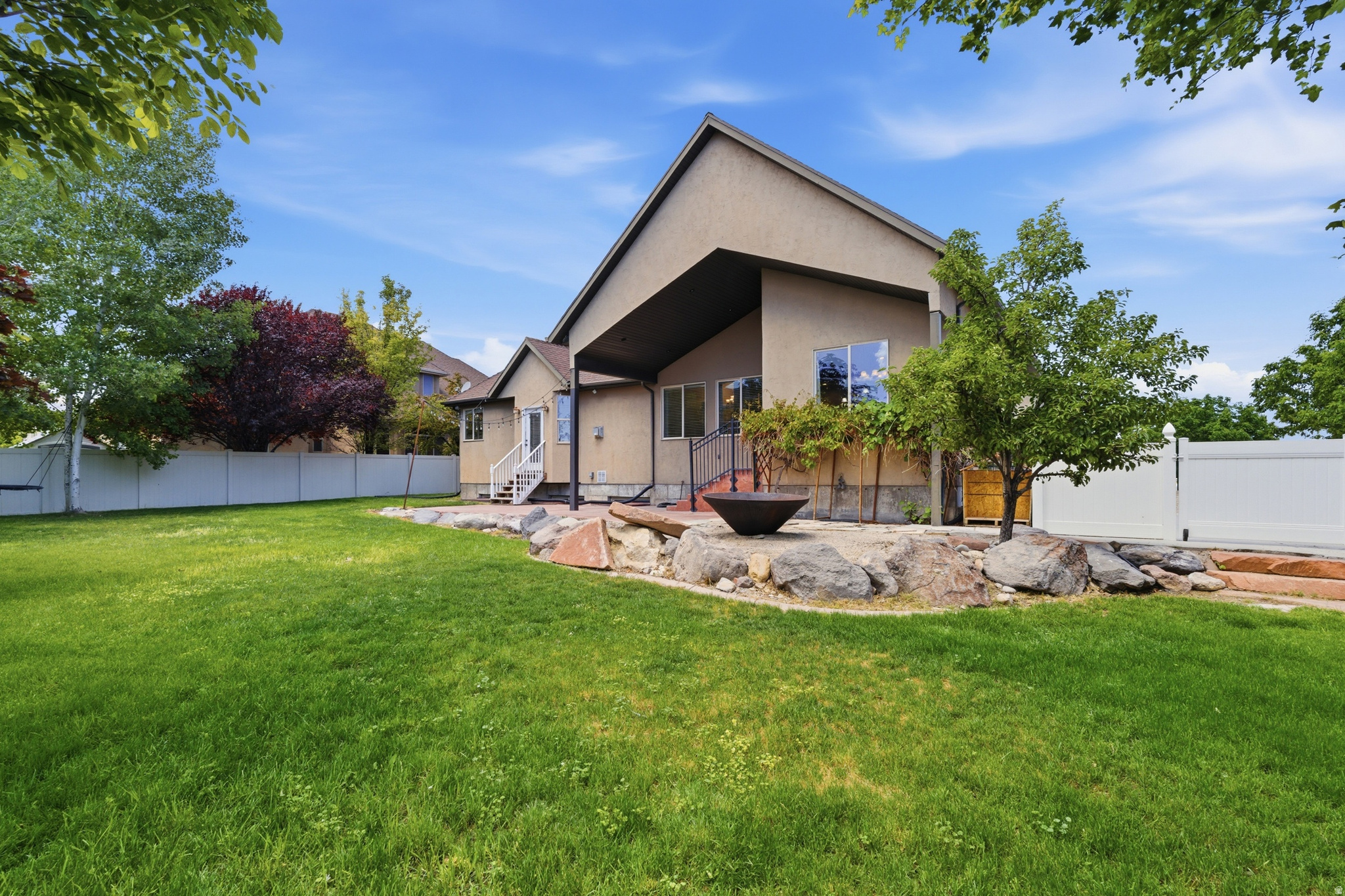 HERITAGE PLACE - Residential