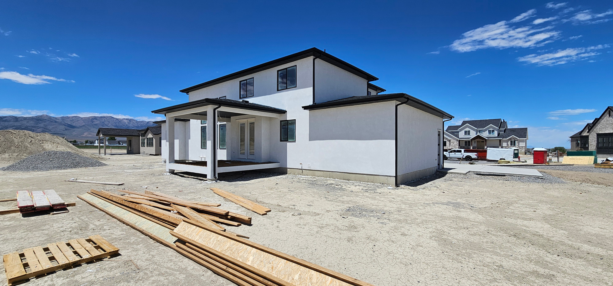 HERITAGE FARMS - Residential