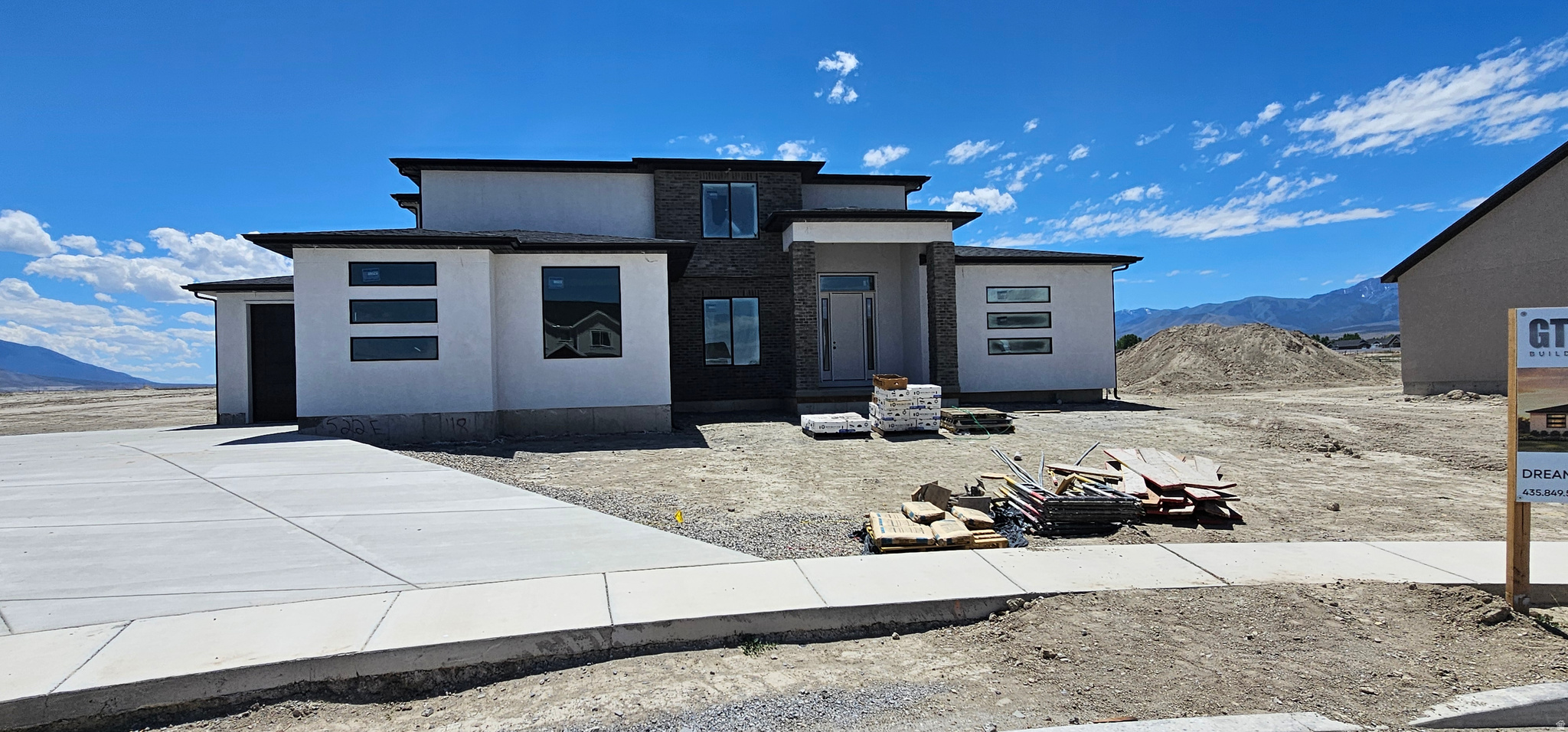 HERITAGE FARMS - Residential