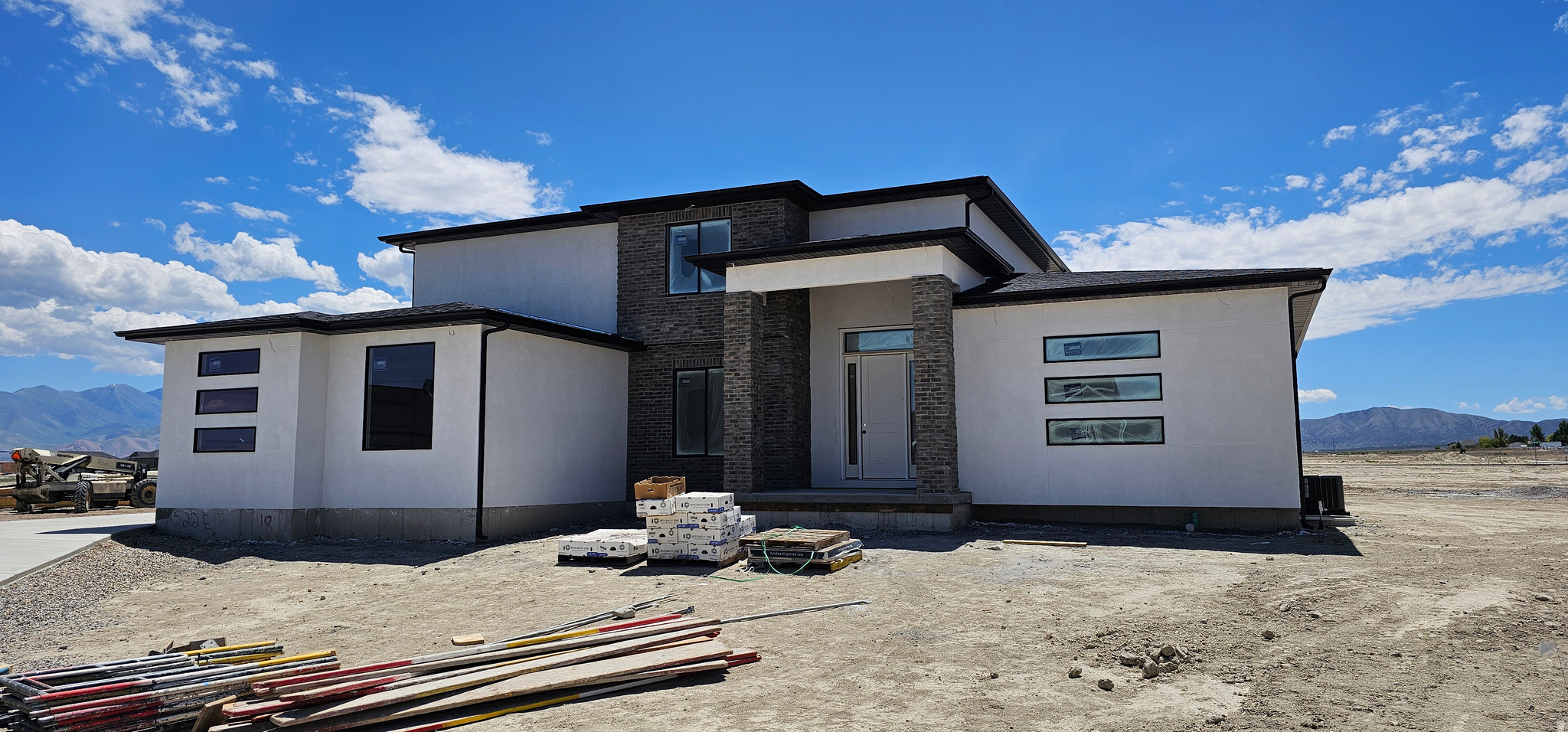HERITAGE FARMS - Residential