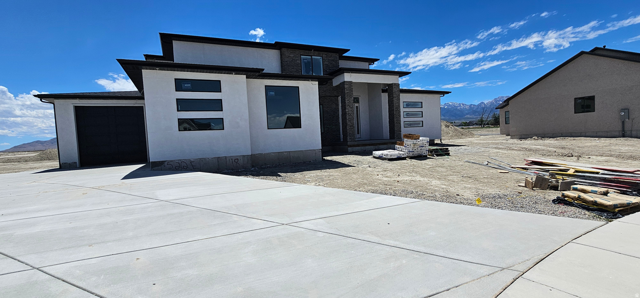 HERITAGE FARMS - Residential