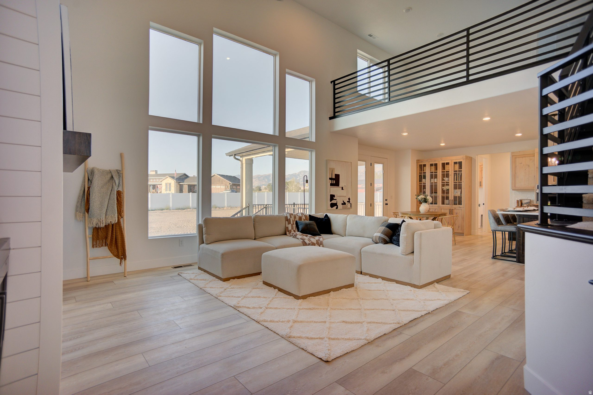 HERITAGE FARMS - Residential