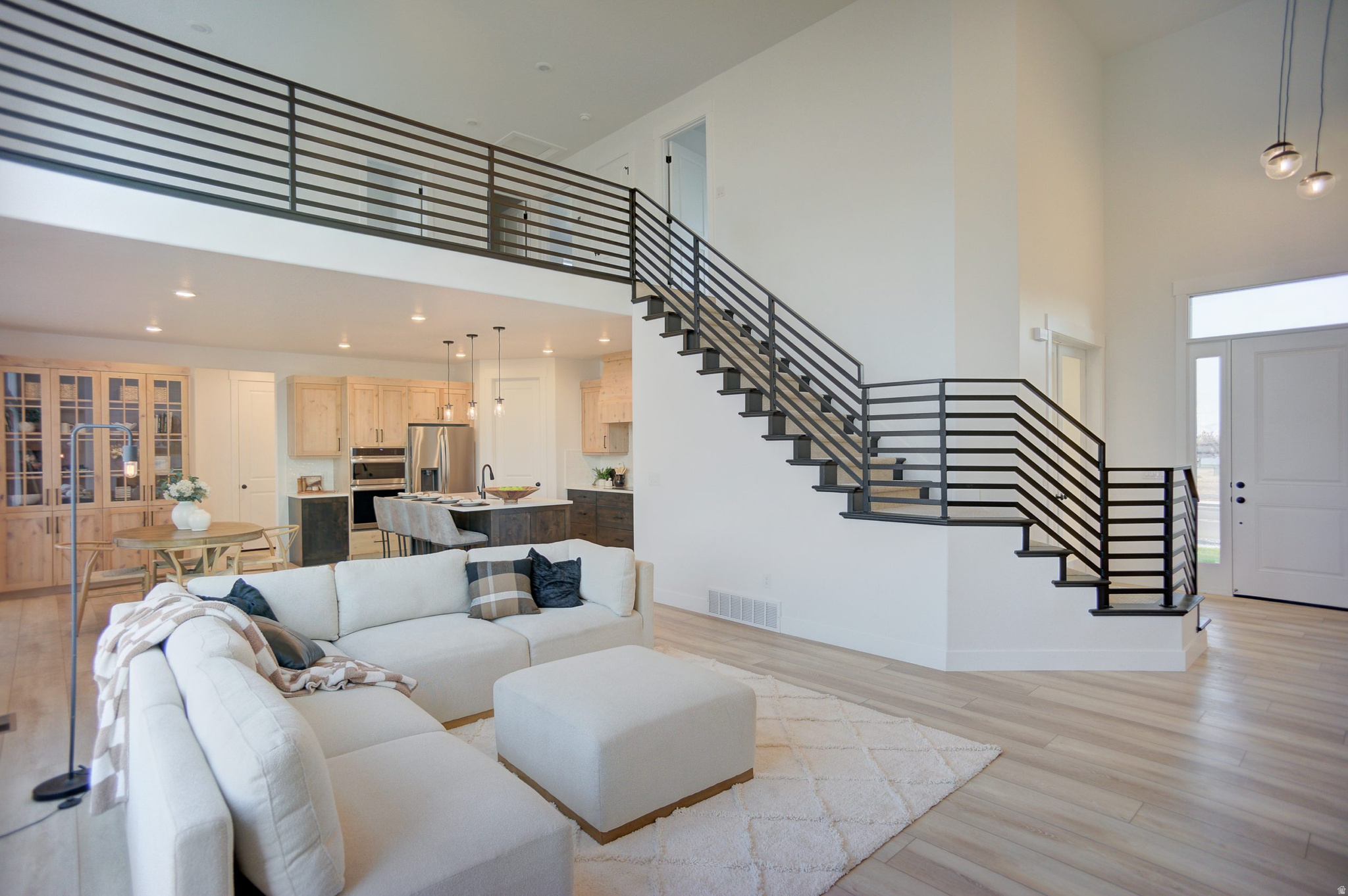 HERITAGE FARMS - Residential