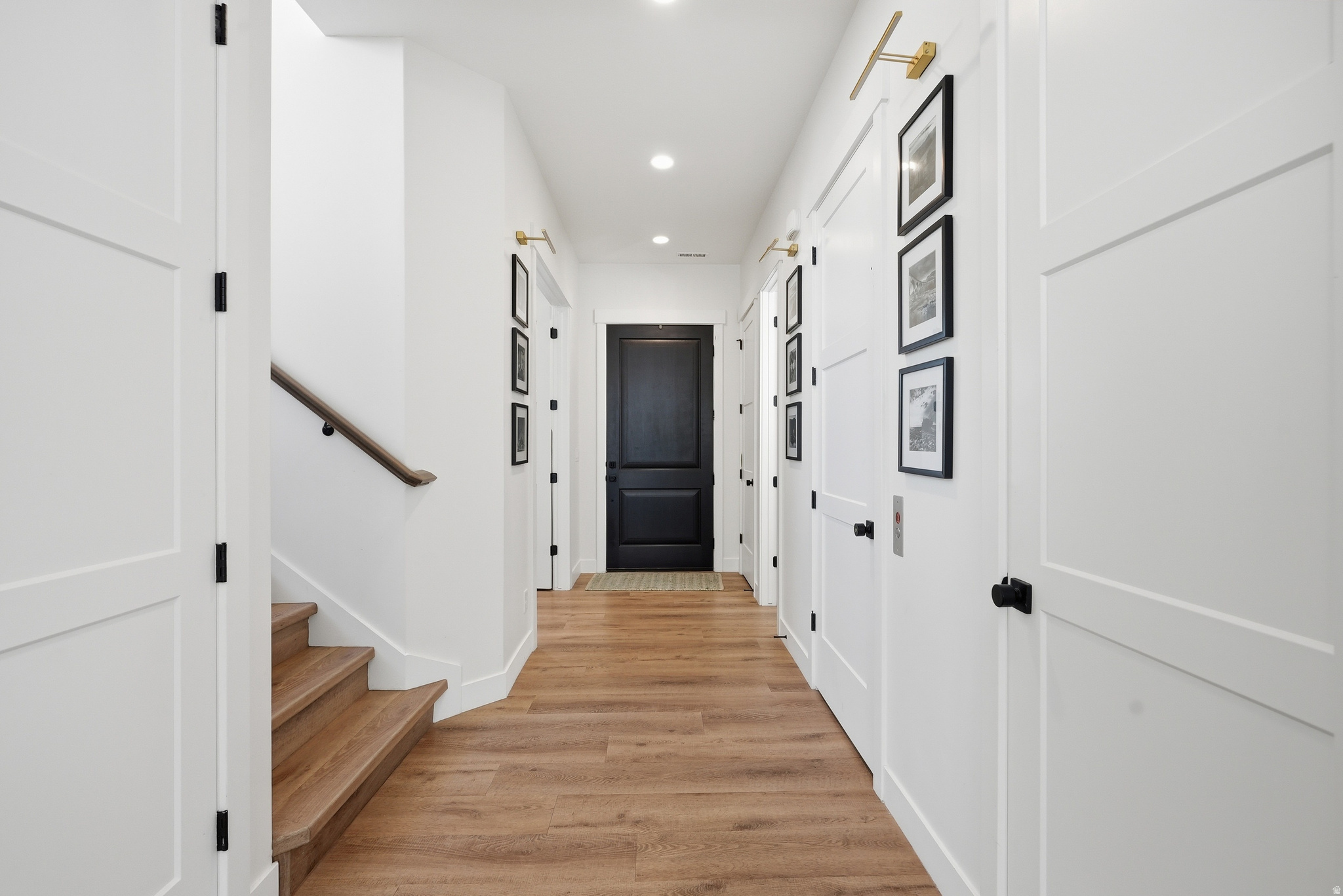 CLOVER RIDGE - Residential