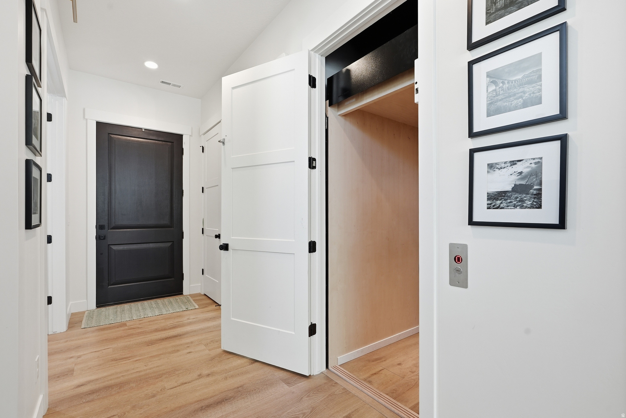 CLOVER RIDGE - Residential