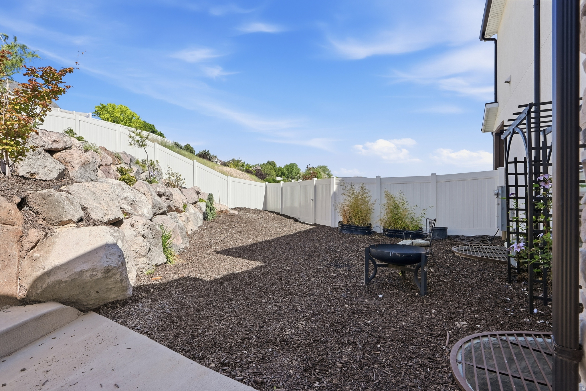 CLOVER RIDGE - Residential