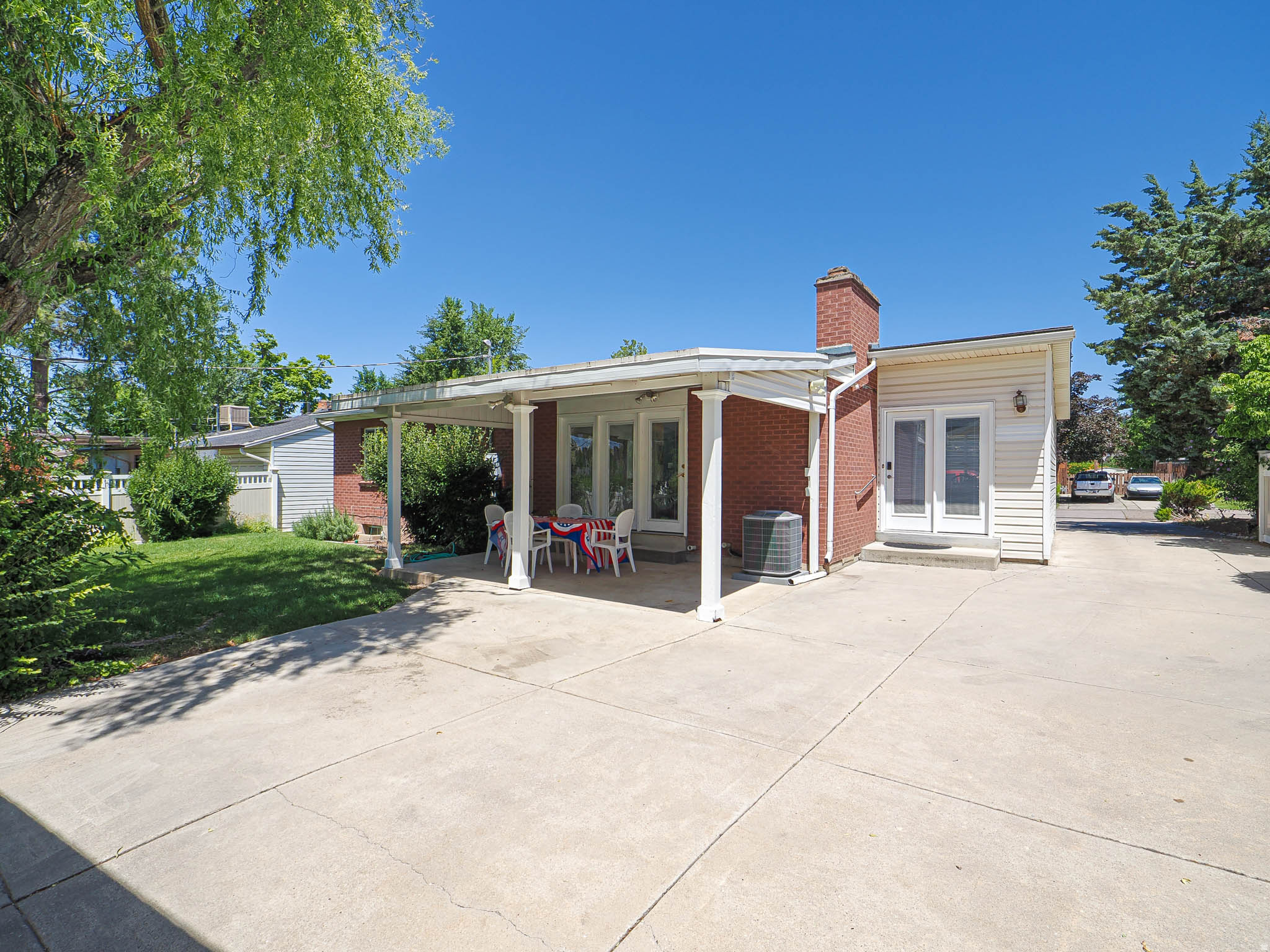 CHERRY RIDGE - Residential