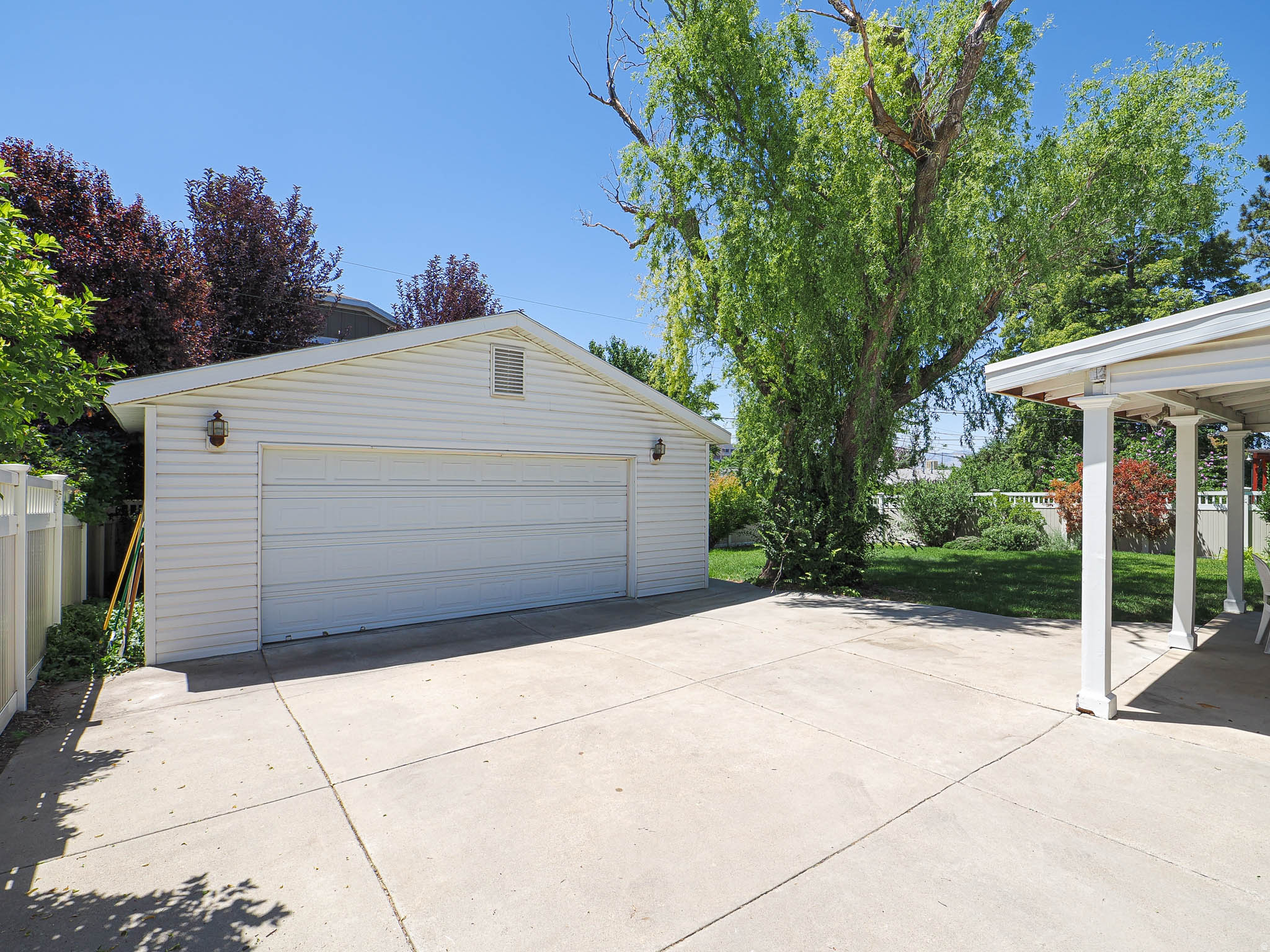 CHERRY RIDGE - Residential