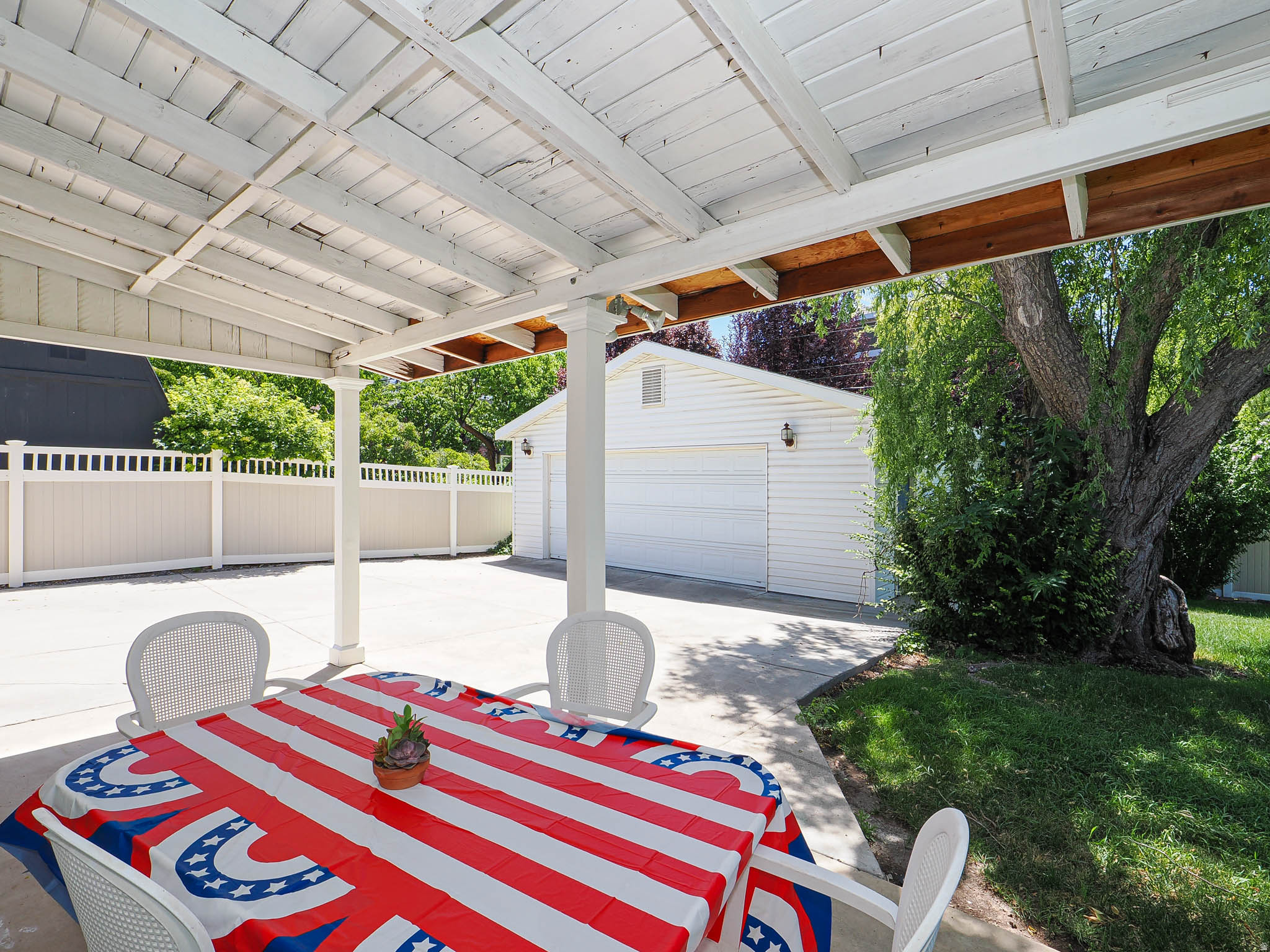 CHERRY RIDGE - Residential