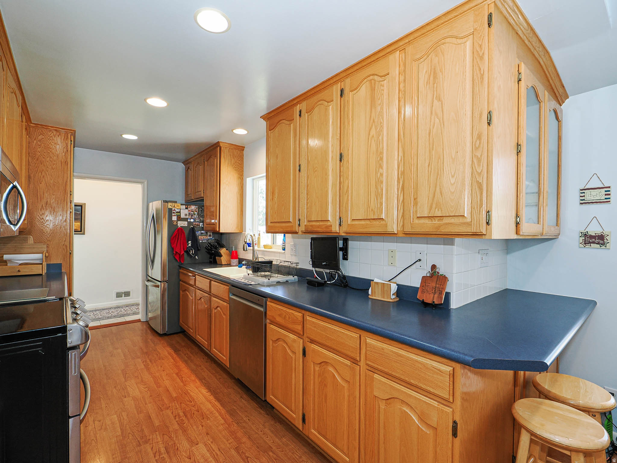 CHERRY RIDGE - Residential