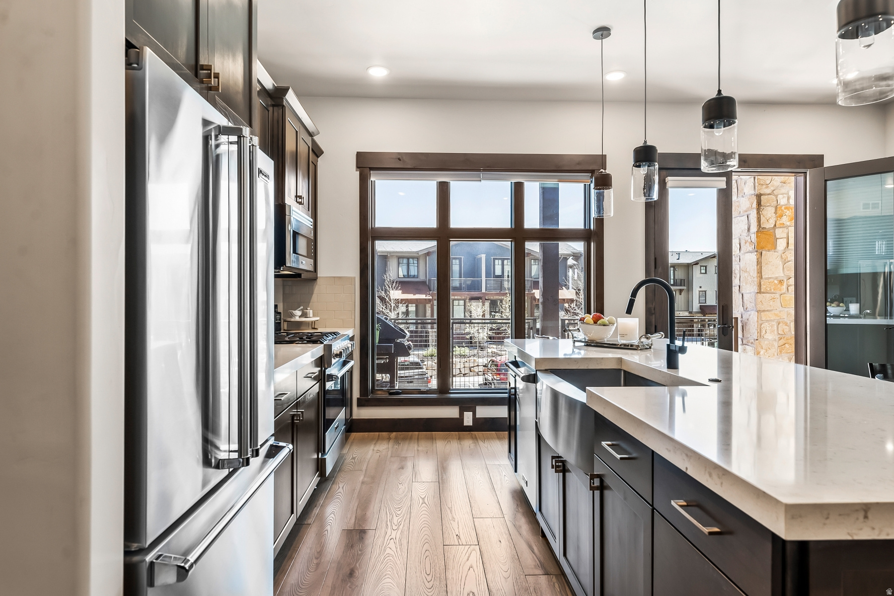 THE LOFTS AT BLACKSTONE CONDO - Residential Lease
