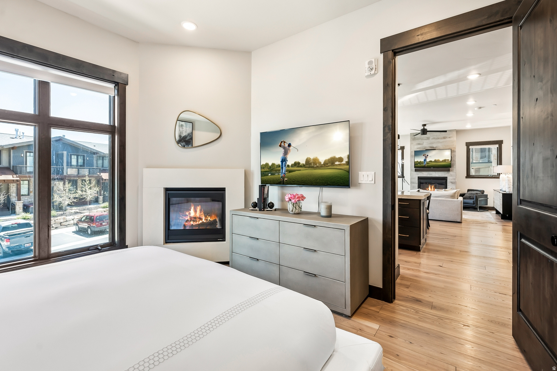 THE LOFTS AT BLACKSTONE CONDO - Residential Lease