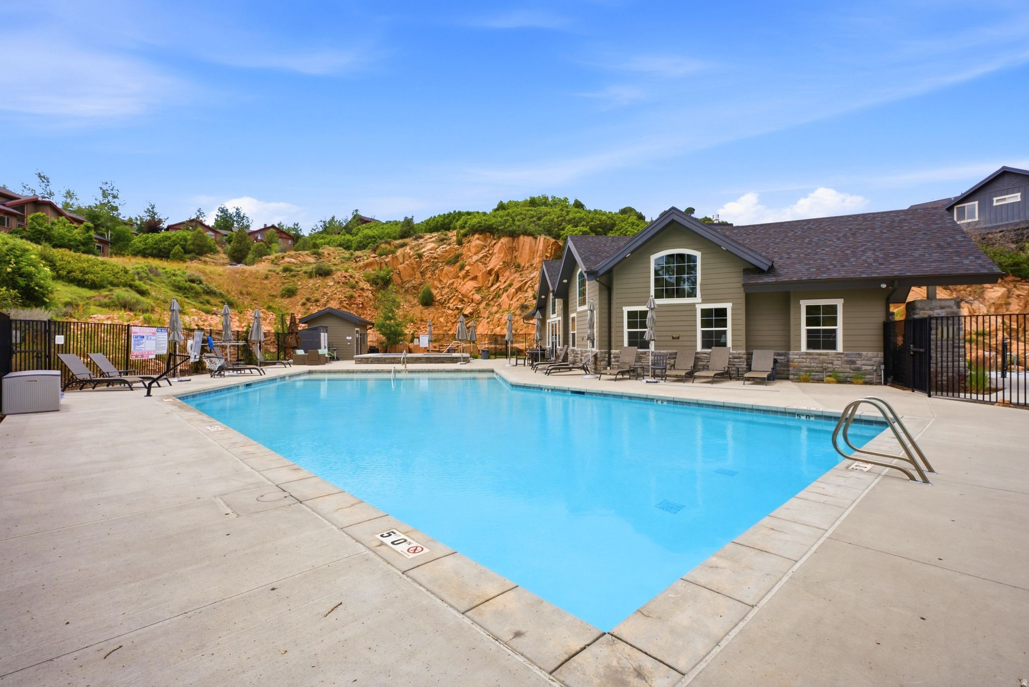 QUARRY SPRINGS - Residential