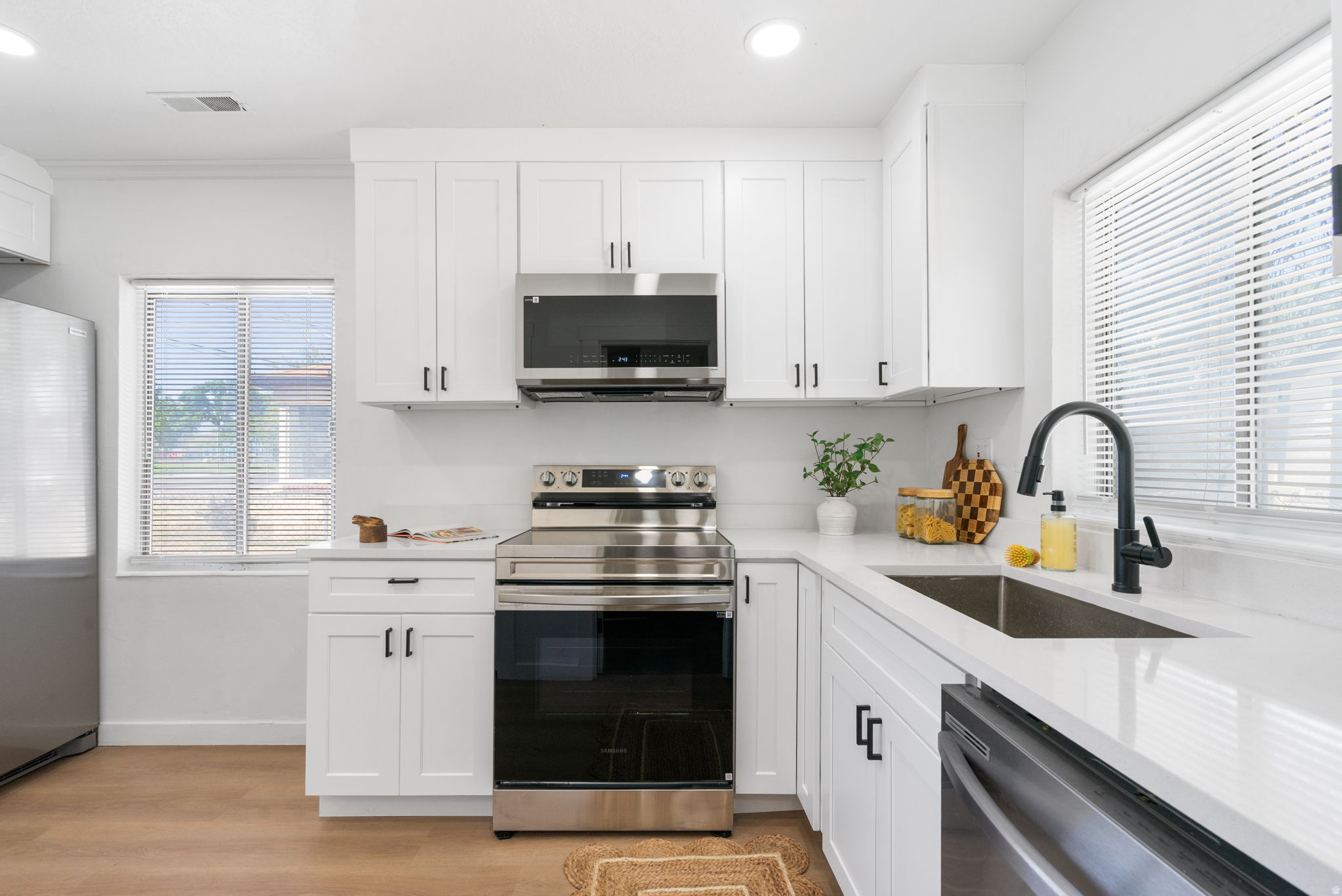 GLENDALE - Residential