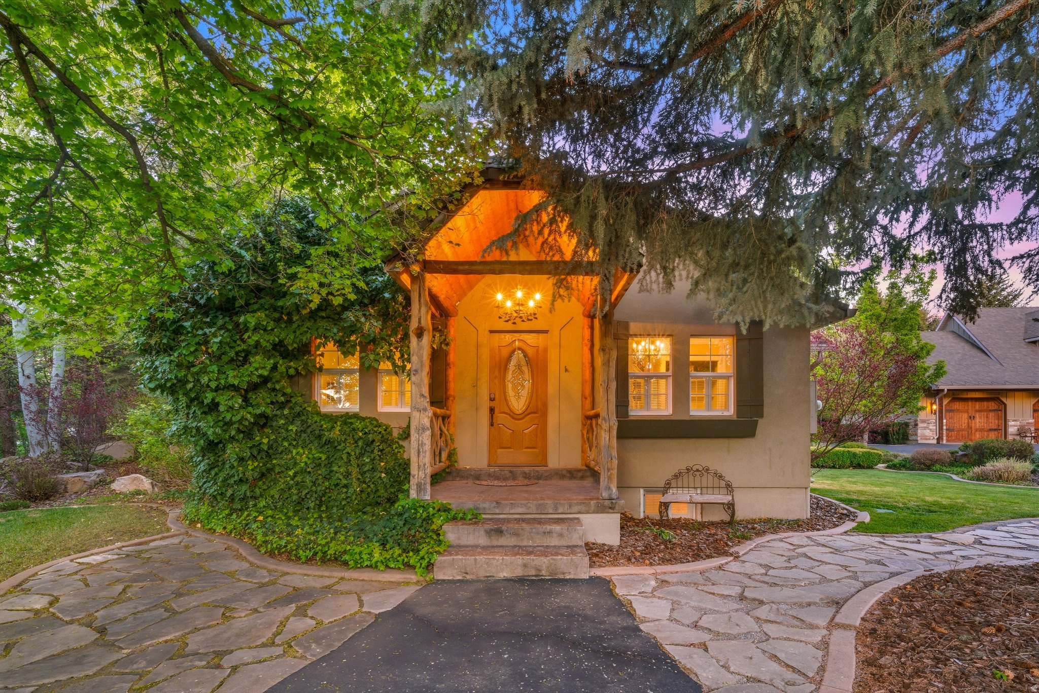 IVY GREEN LANE - Residential