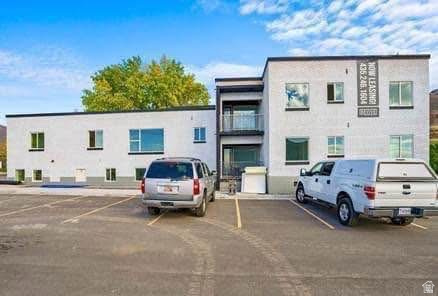 EAGLE RIDGE - Residential