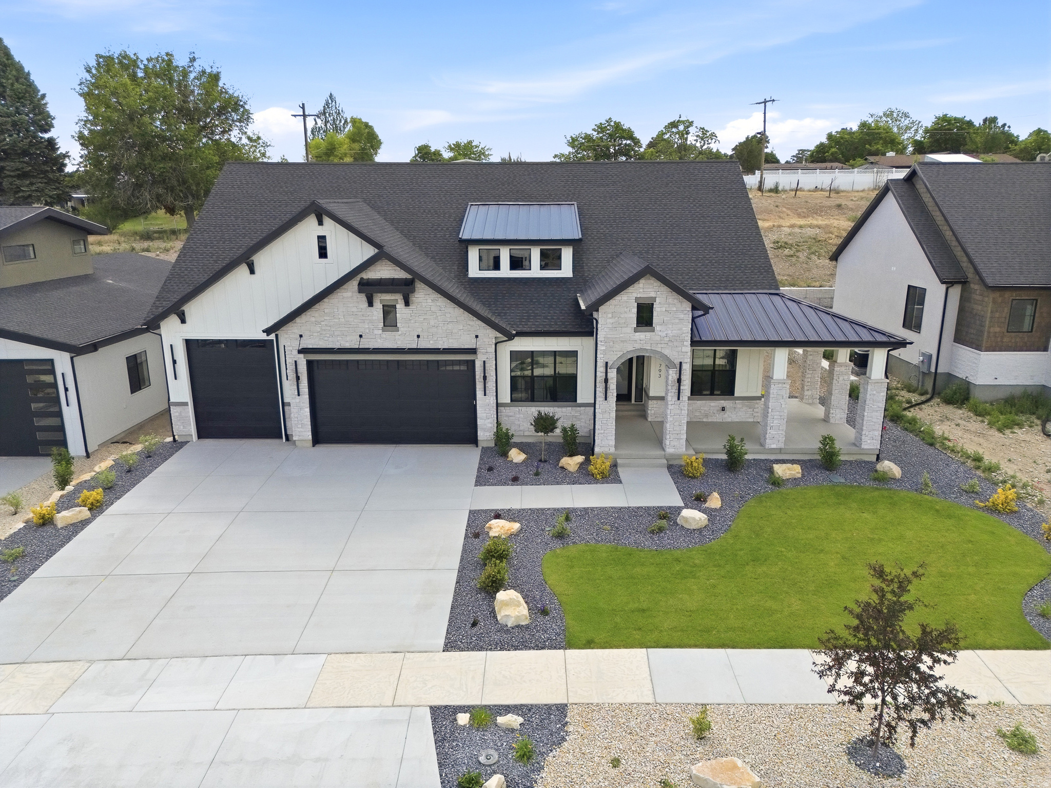 BECK HILLSIDE ESTATE - Residential
