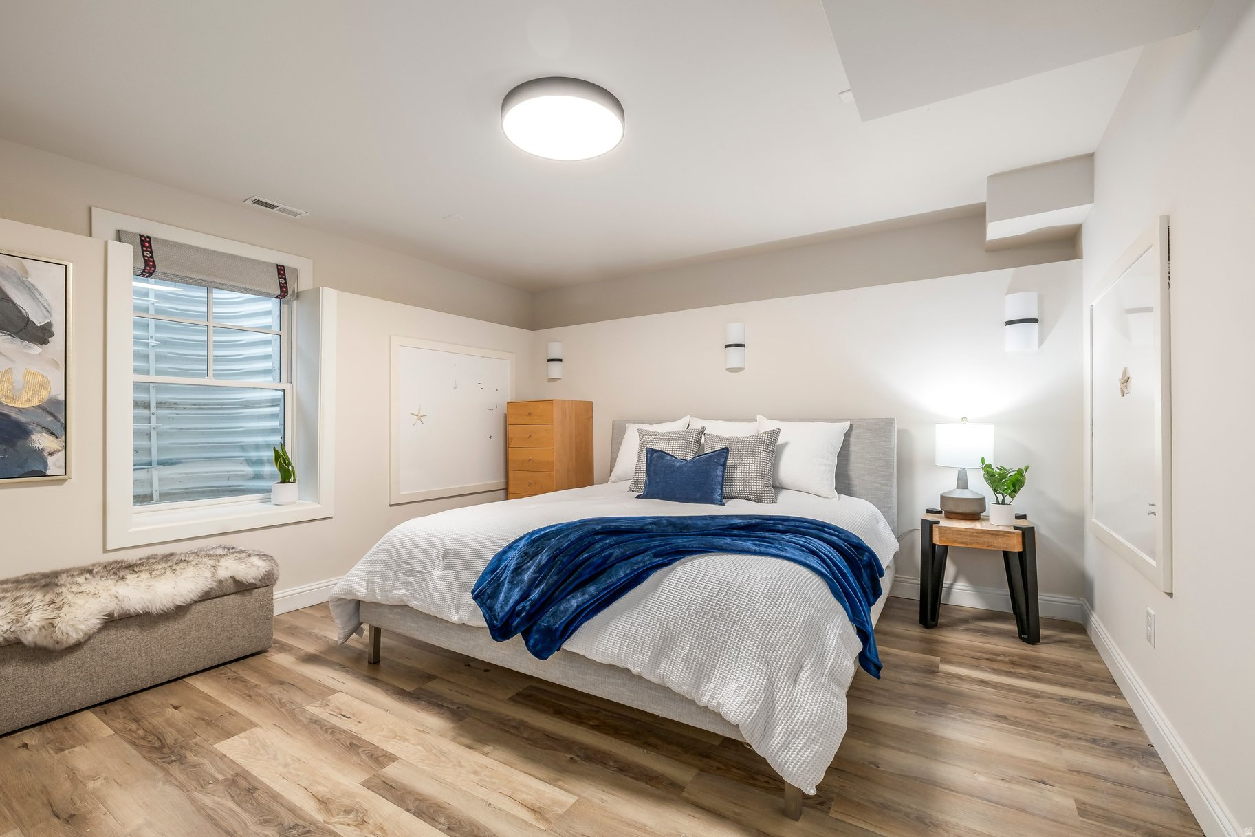 COUNTRY CLUB - Residential