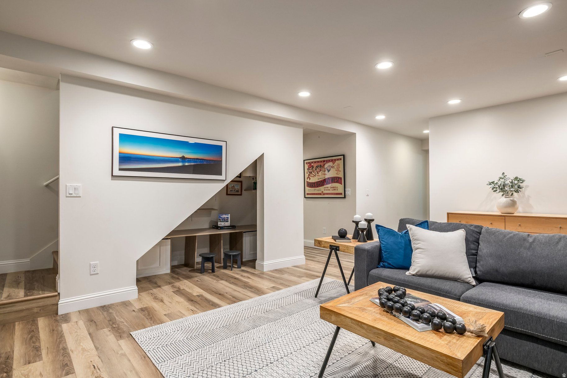 COUNTRY CLUB - Residential