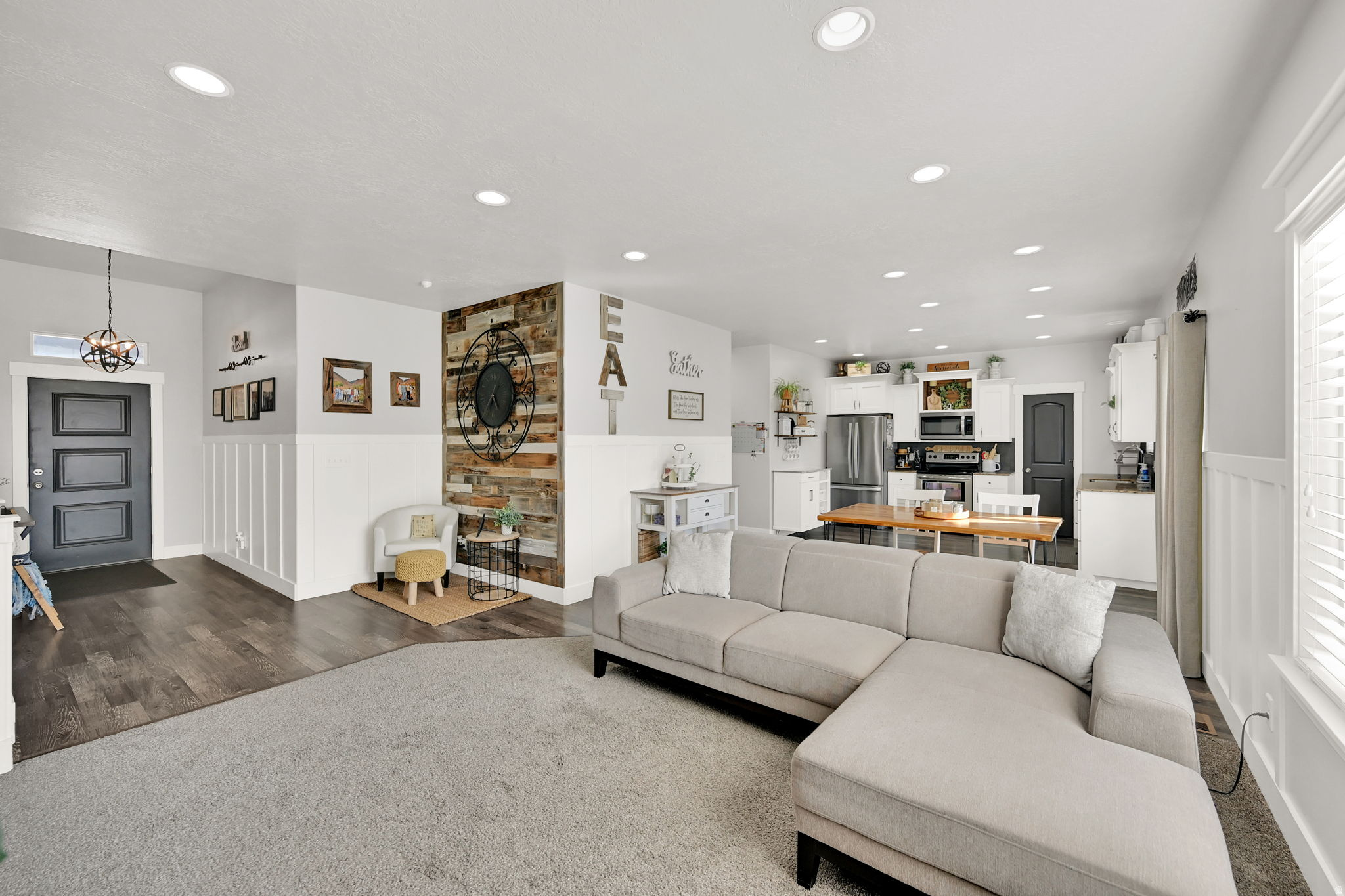 MAPLE MOUNTAIN - Residential