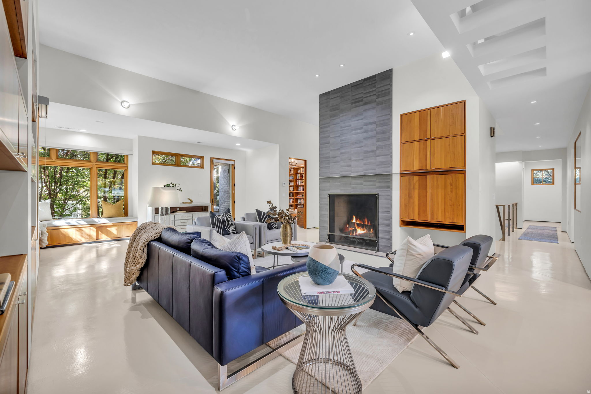 IVY COURT - Residential